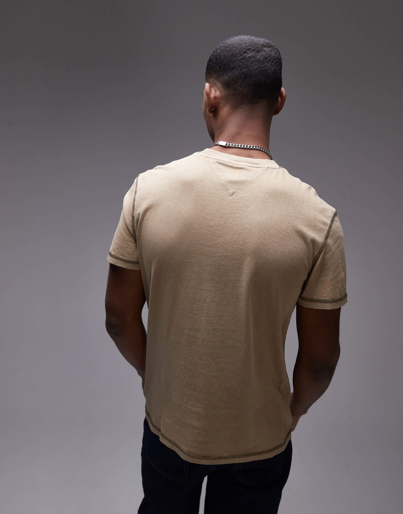Tommy Jeans crest logo t-shirt in tan - ASOS Sample Sale EU Store
