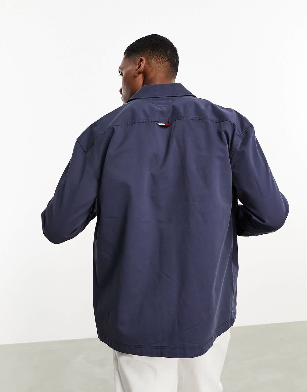 Tommy Jeans essential logo overshirt in navy - ASOS Sample Sale EU Store