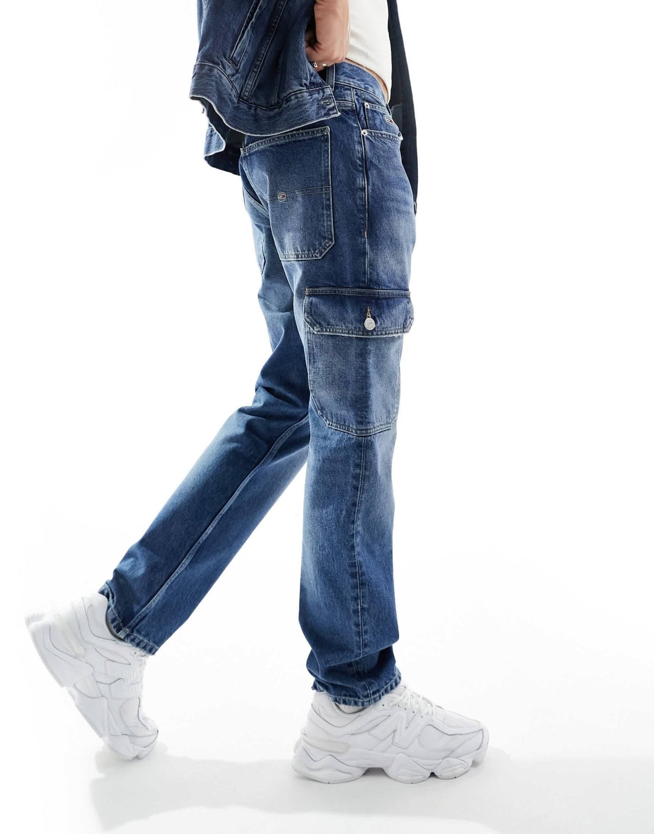 Tommy Jeans Ethan cargo relaxed straight leg jeans in dark wash - ASOS Sample Sale EU Store
