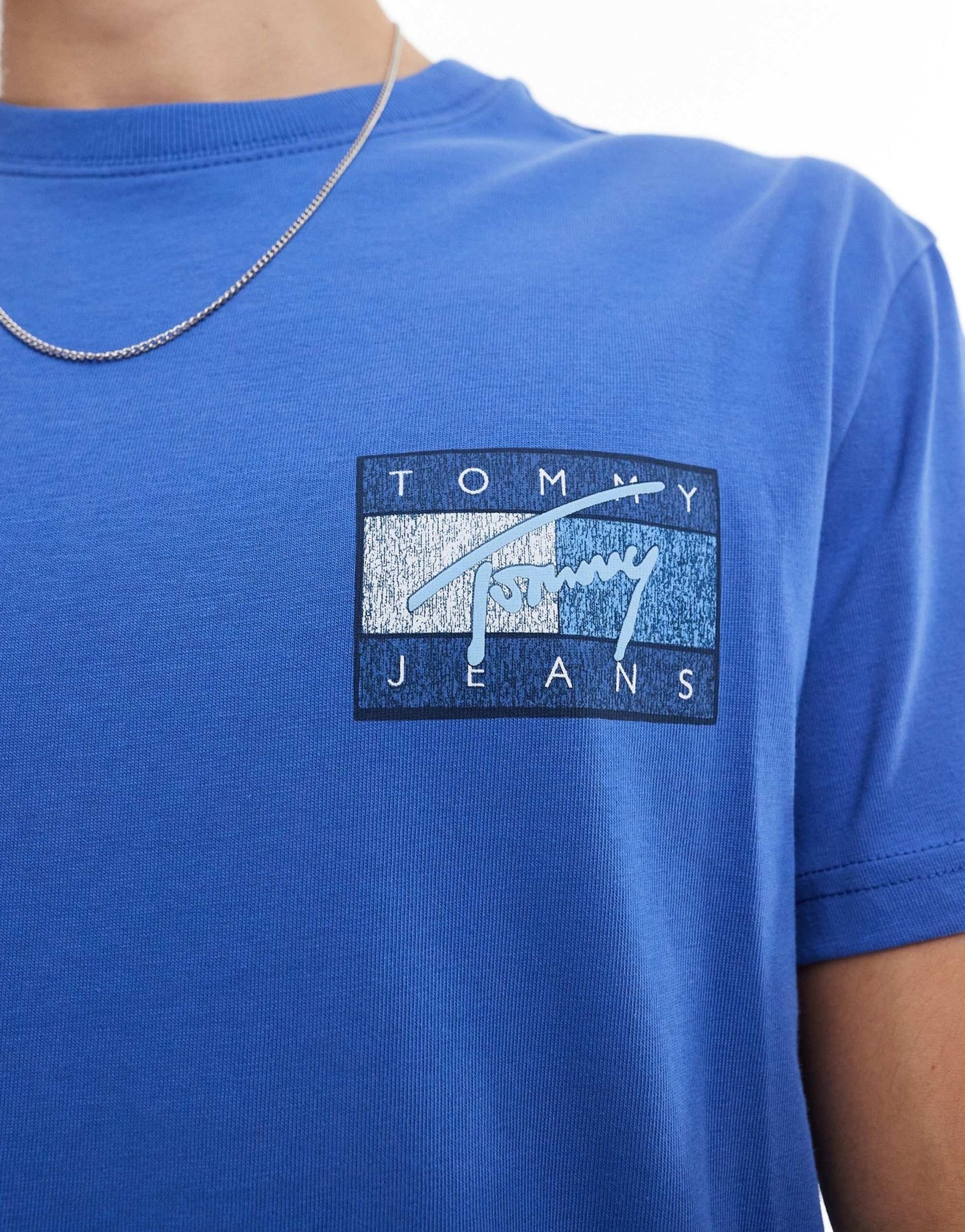 Tommy Jeans flag back print graphic t-shirt in blue - ASOS Sample Sale EU Store