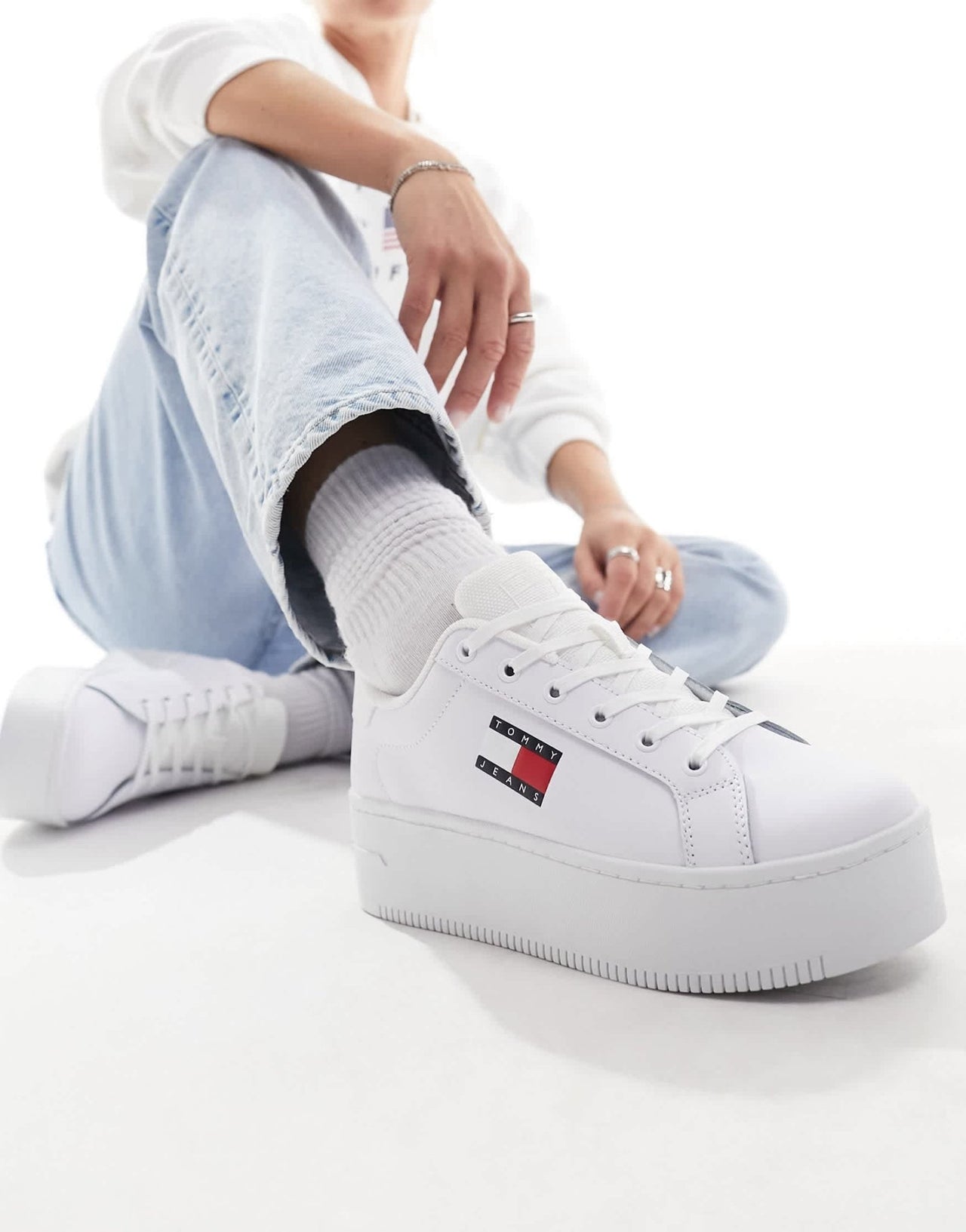 Tommy Jeans flatform trainers in white - ASOS Sample Sale EU Store