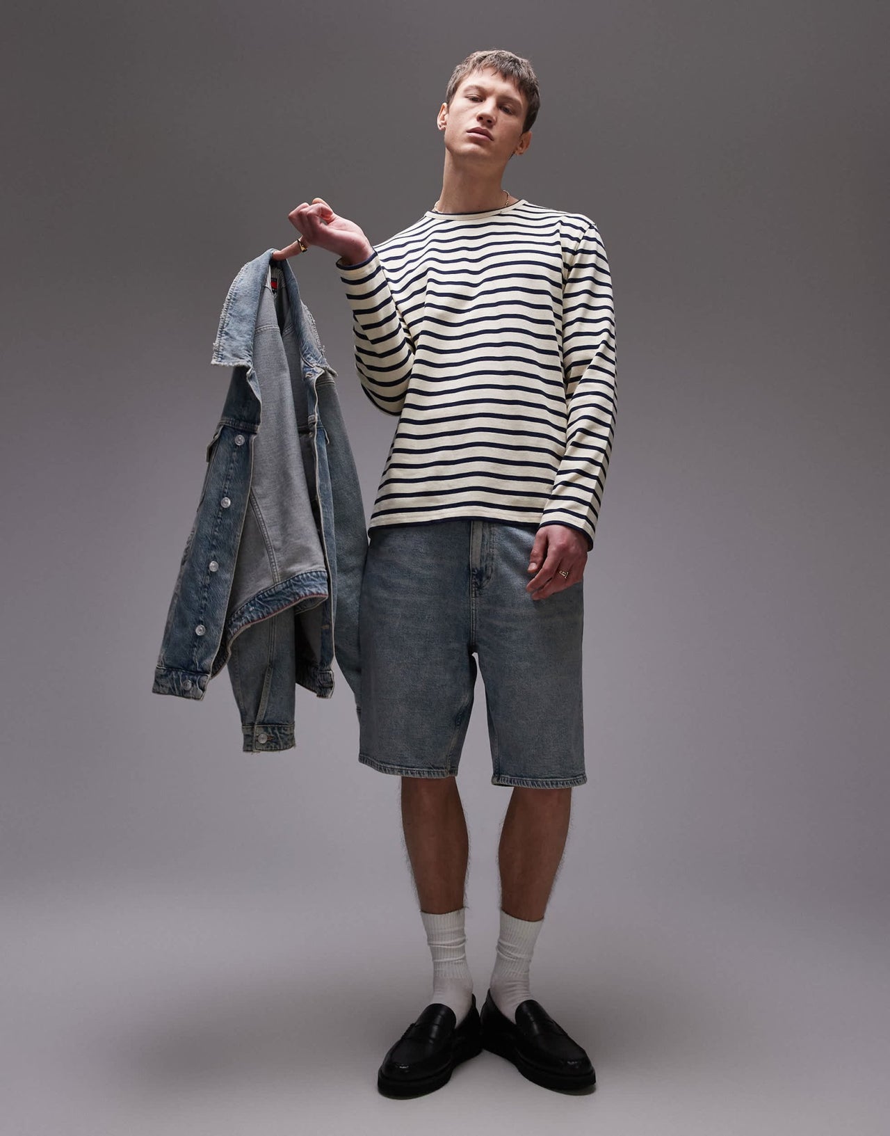 Tommy Jeans Isaac relaxed denim shorts in medium wash - ASOS Sample Sale EU Store