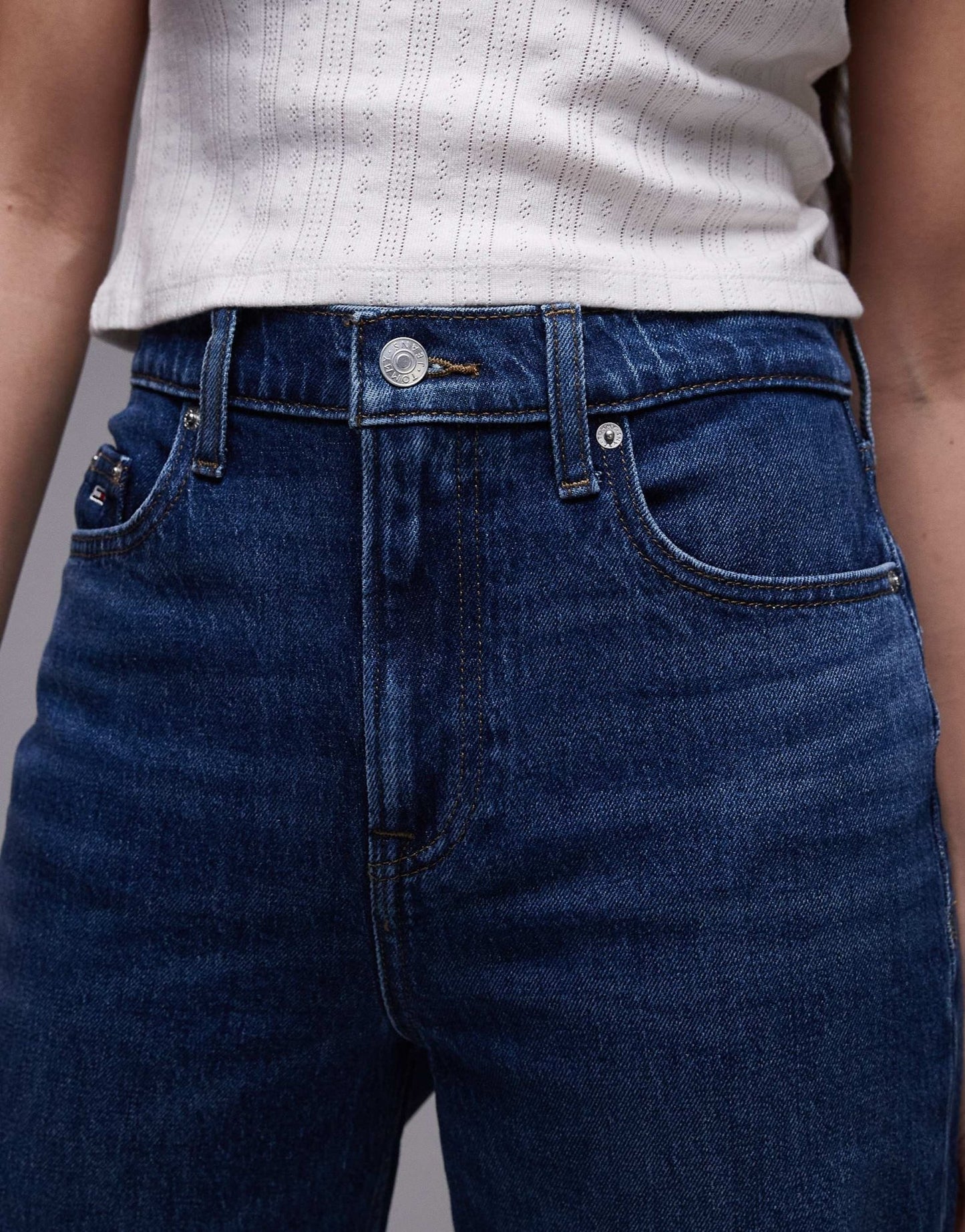 Tommy Jeans Layla slim straight jeans in dark wash - ASOS Sample Sale EU Store