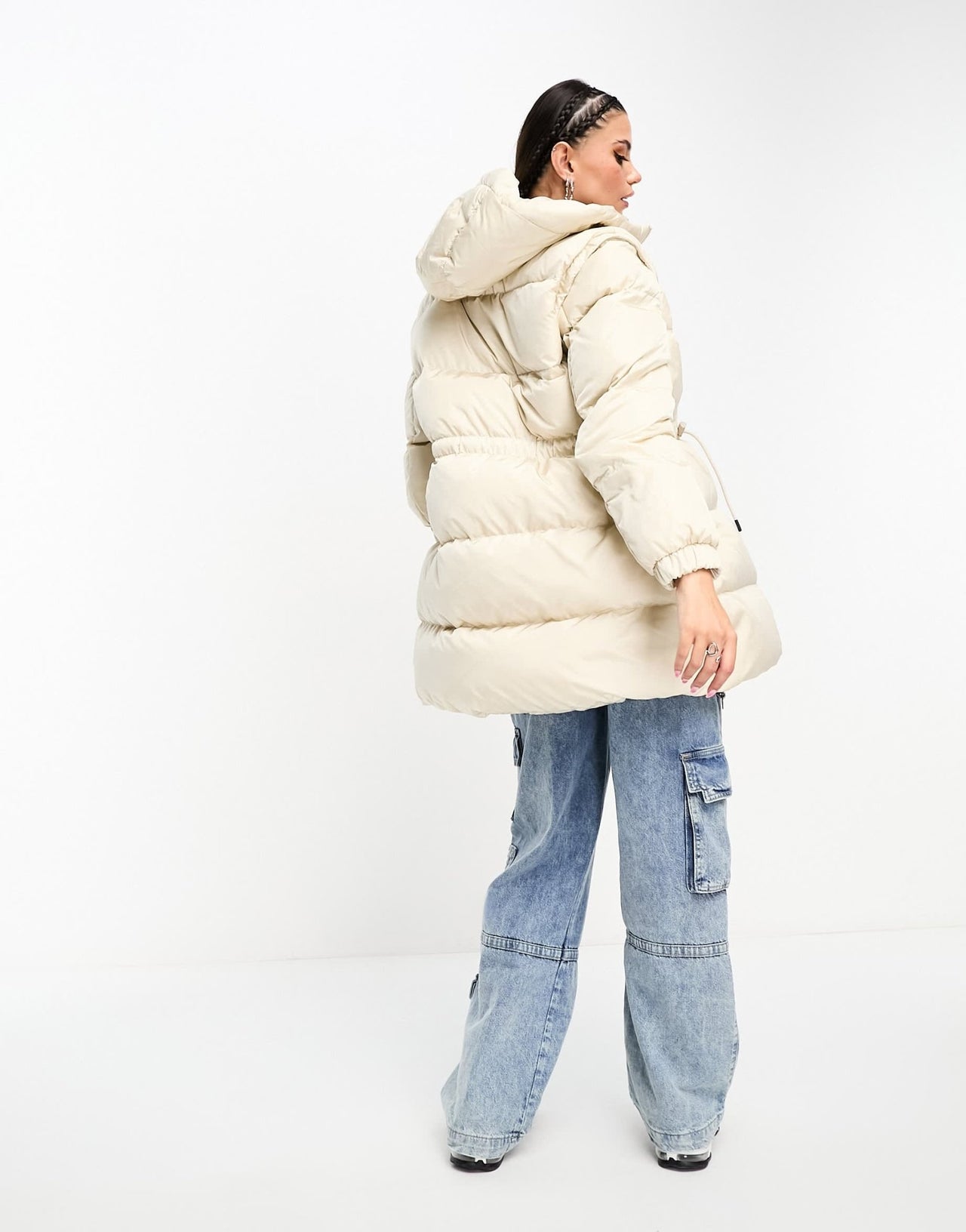 Tommy Jeans logo front puffer jacket in beige - ASOS Sample Sale EU Store
