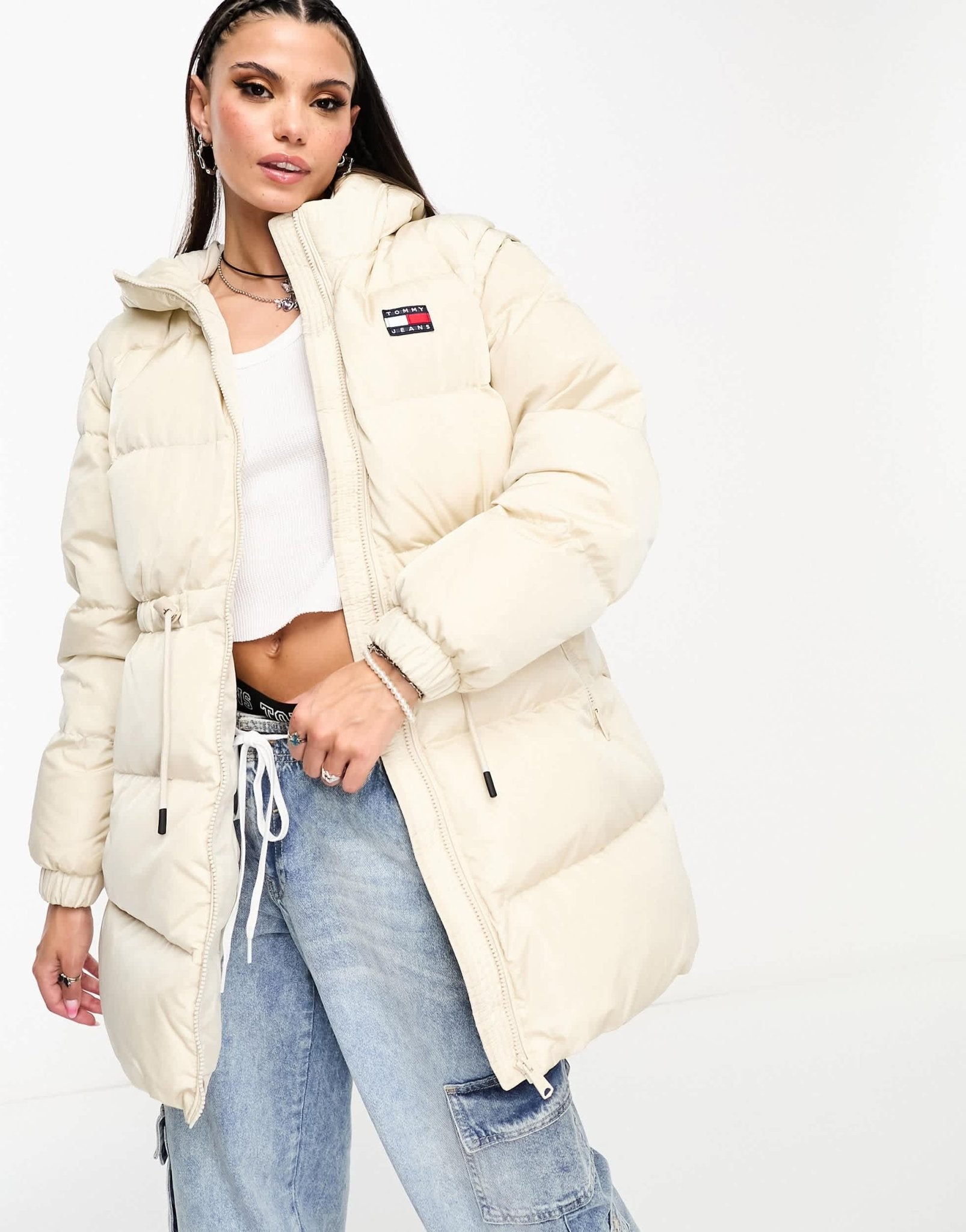 Tommy Jeans logo front puffer jacket in beige - ASOS Sample Sale EU Store
