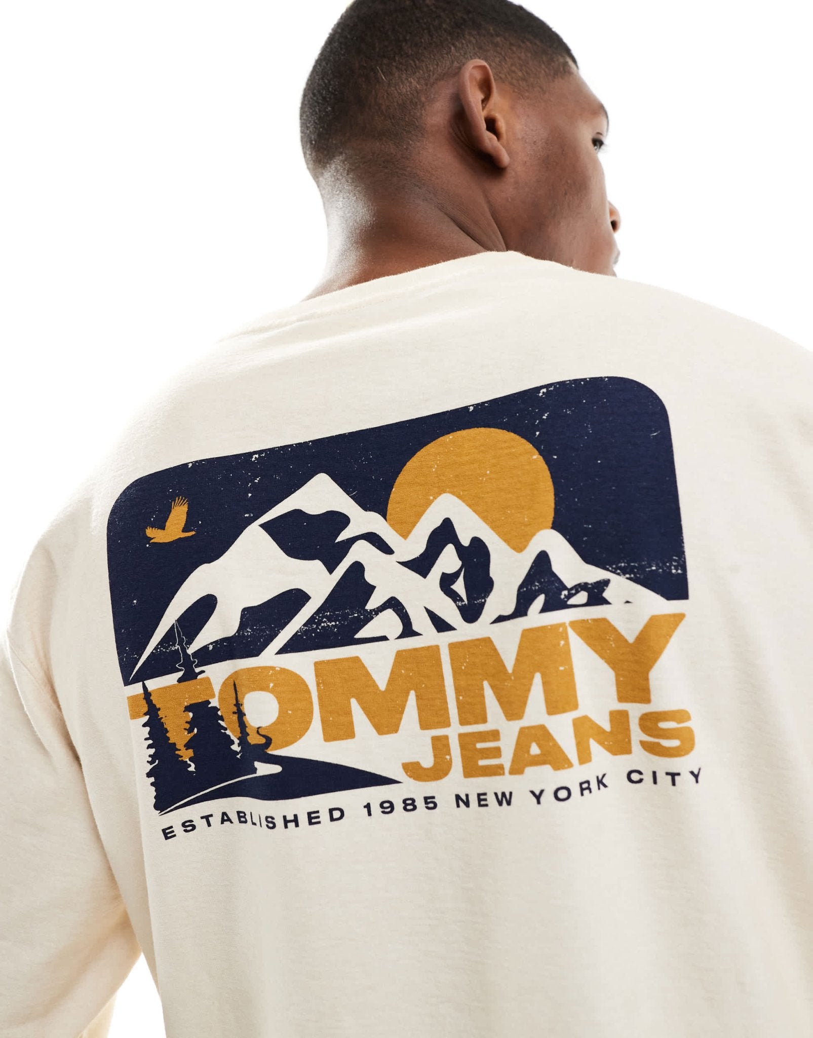 Tommy Jeans outdoors logo back print t-shirt in ecru and navy - ASOS Sample Sale EU Store