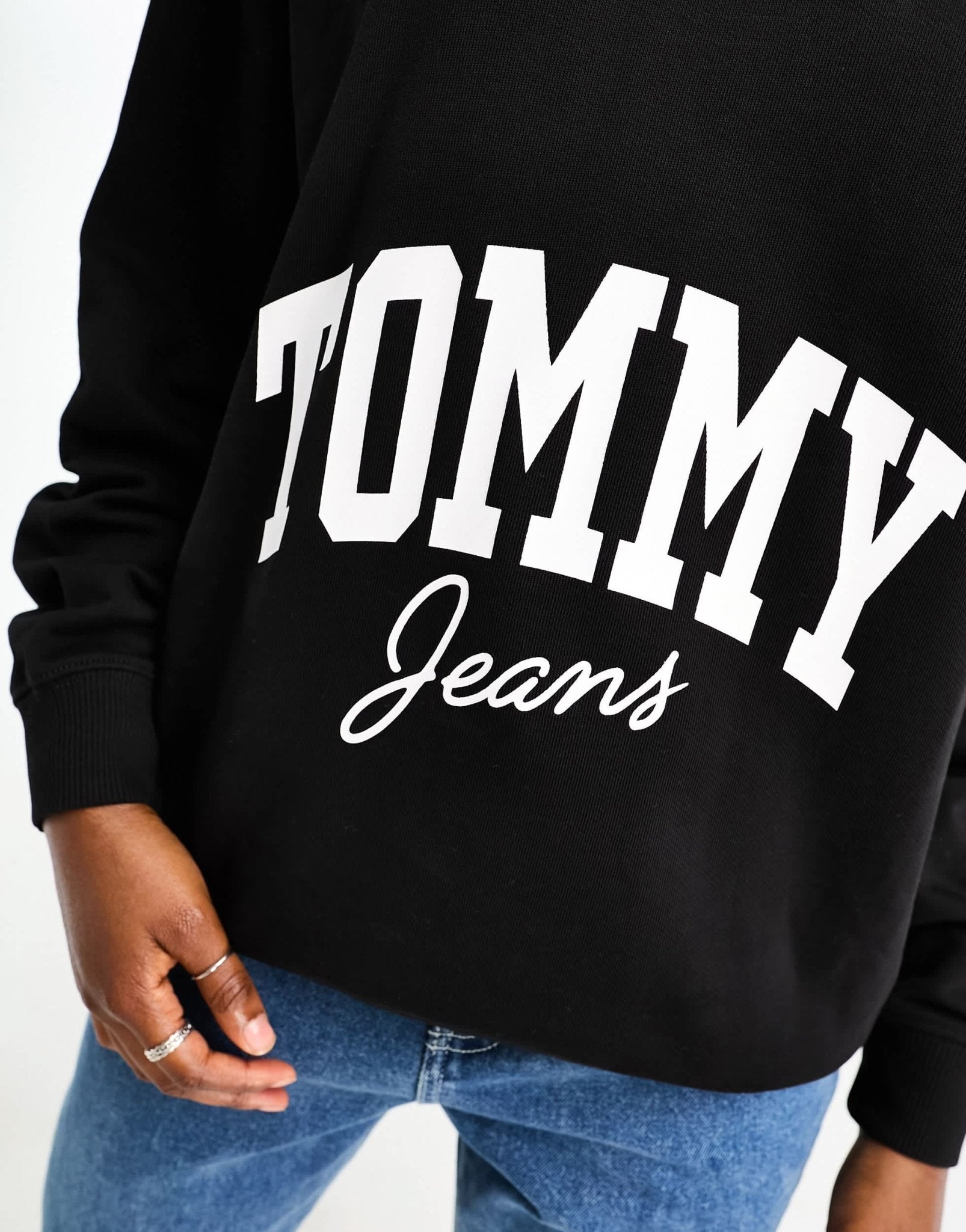 Tommy Jeans oversized new varsity hoodie in black - ASOS Sample Sale EU Store