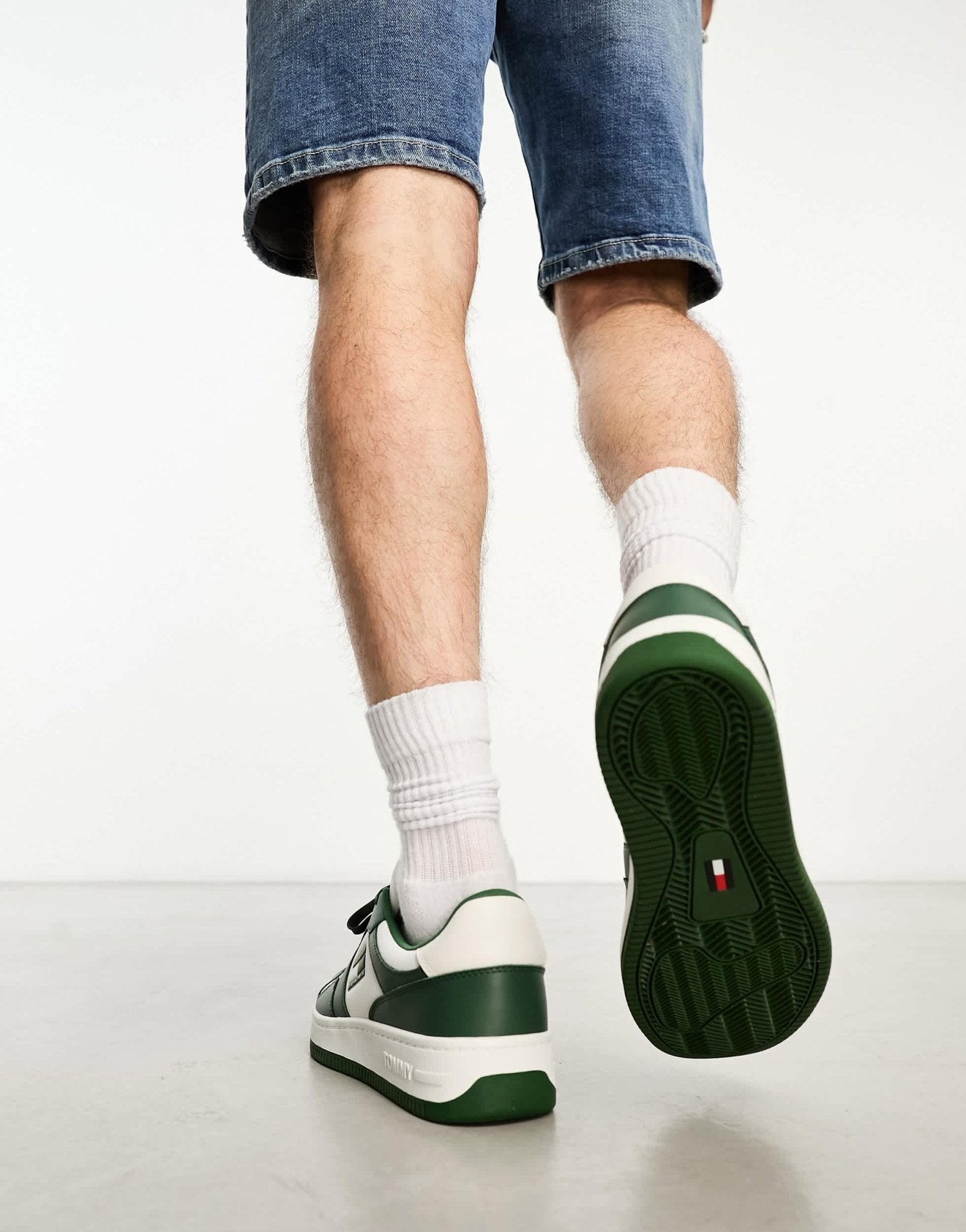 Tommy Jeans premium basket trainers in green - ASOS Sample Sale EU Store