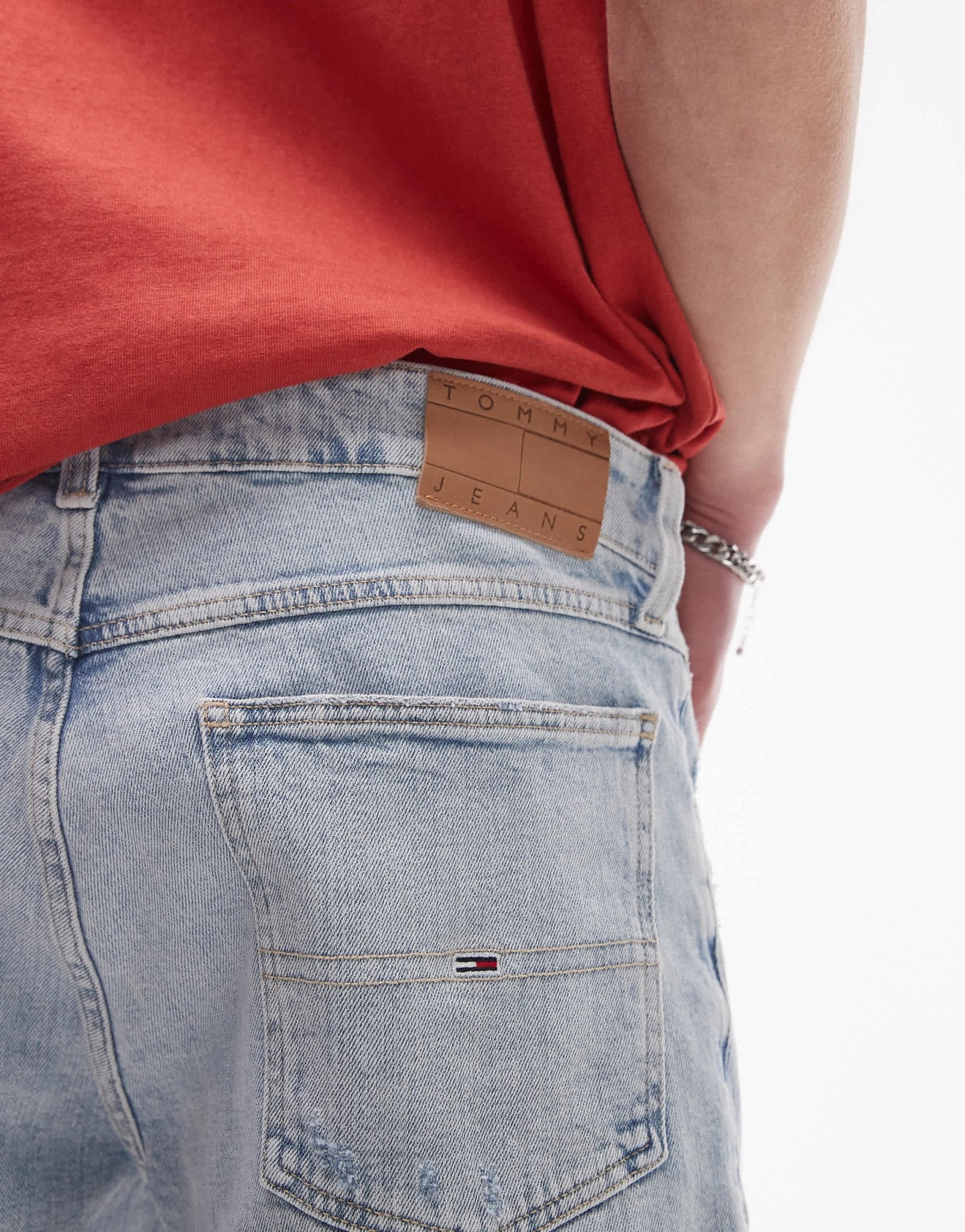 Tommy Jeans Ronnie slim denim shorts in light wash - ASOS Sample Sale EU Store