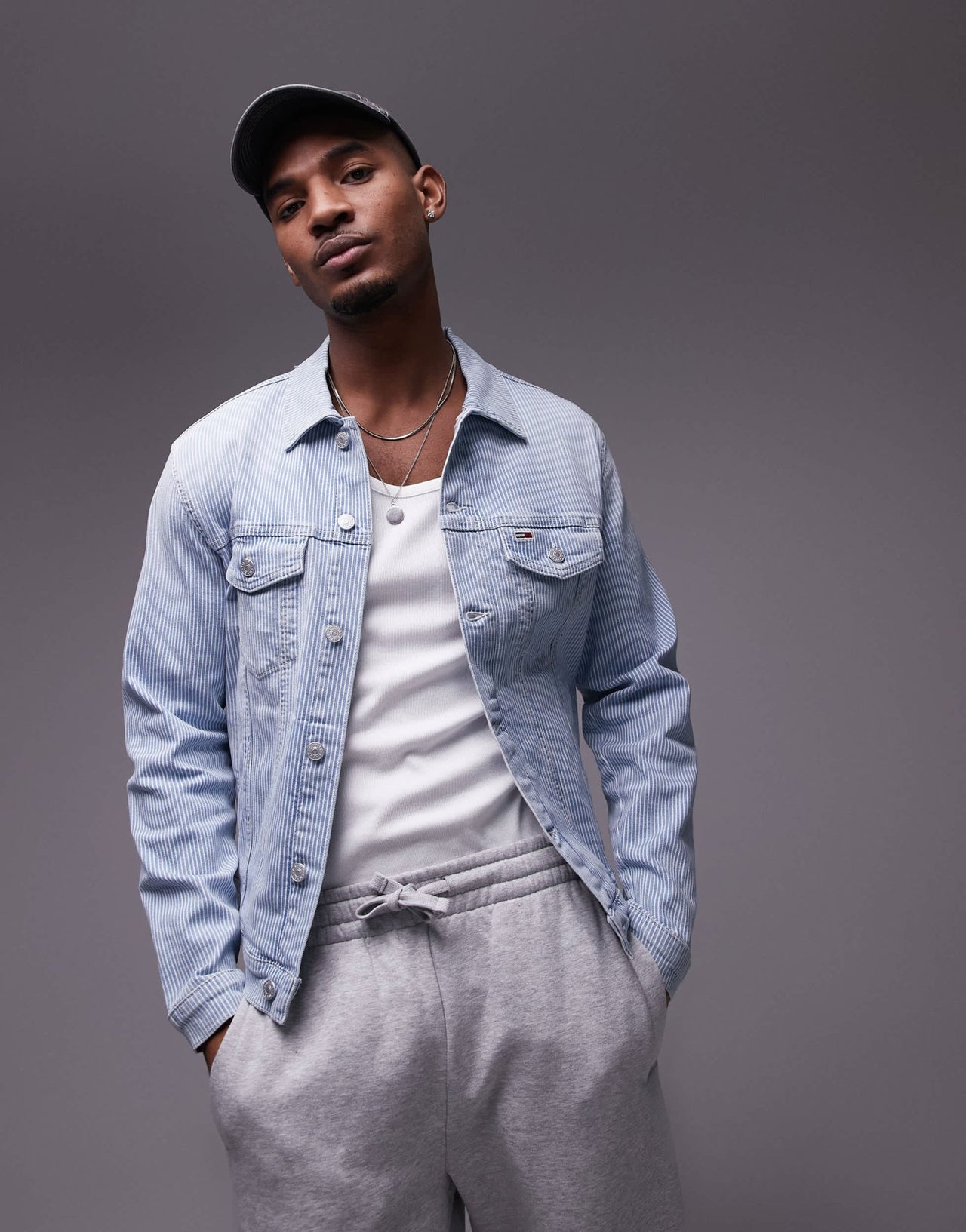Tommy Jeans Ryan regular trucker jacket in medium wash - ASOS Sample Sale EU Store