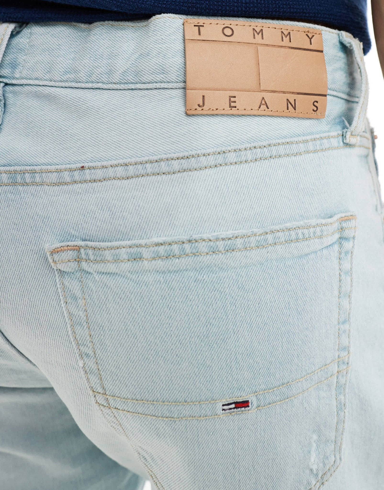 Tommy Jeans Ryan shorts in light wash - ASOS Sample Sale EU Store