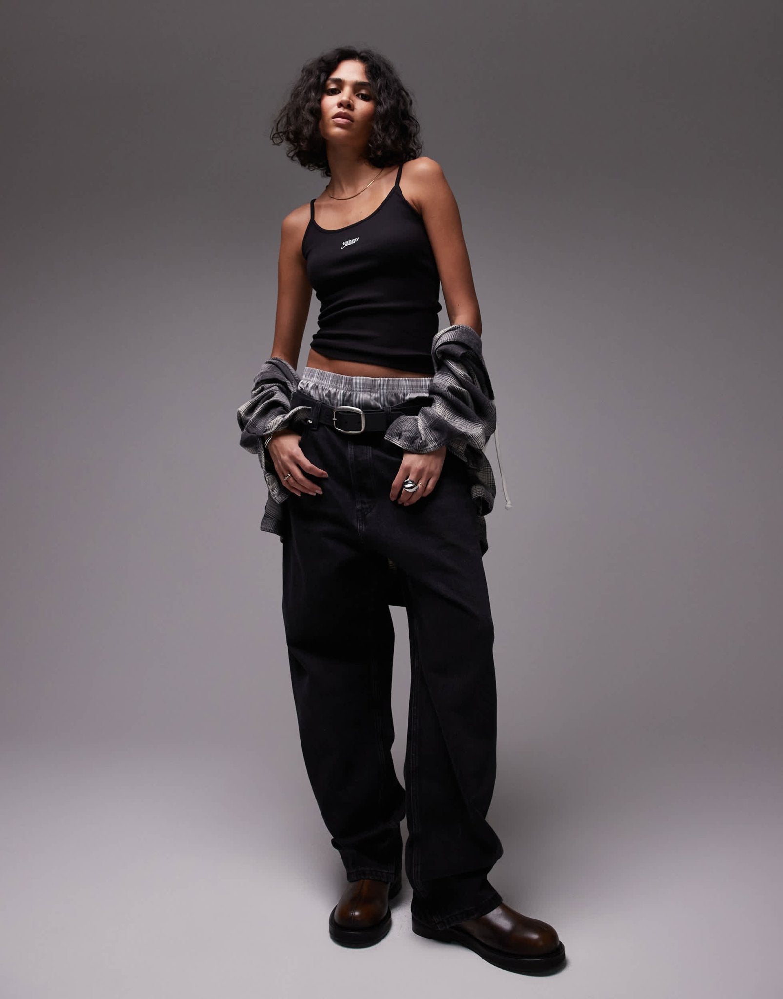 Tommy Jeans script logo strappy vest in black - ASOS Sample Sale EU Store