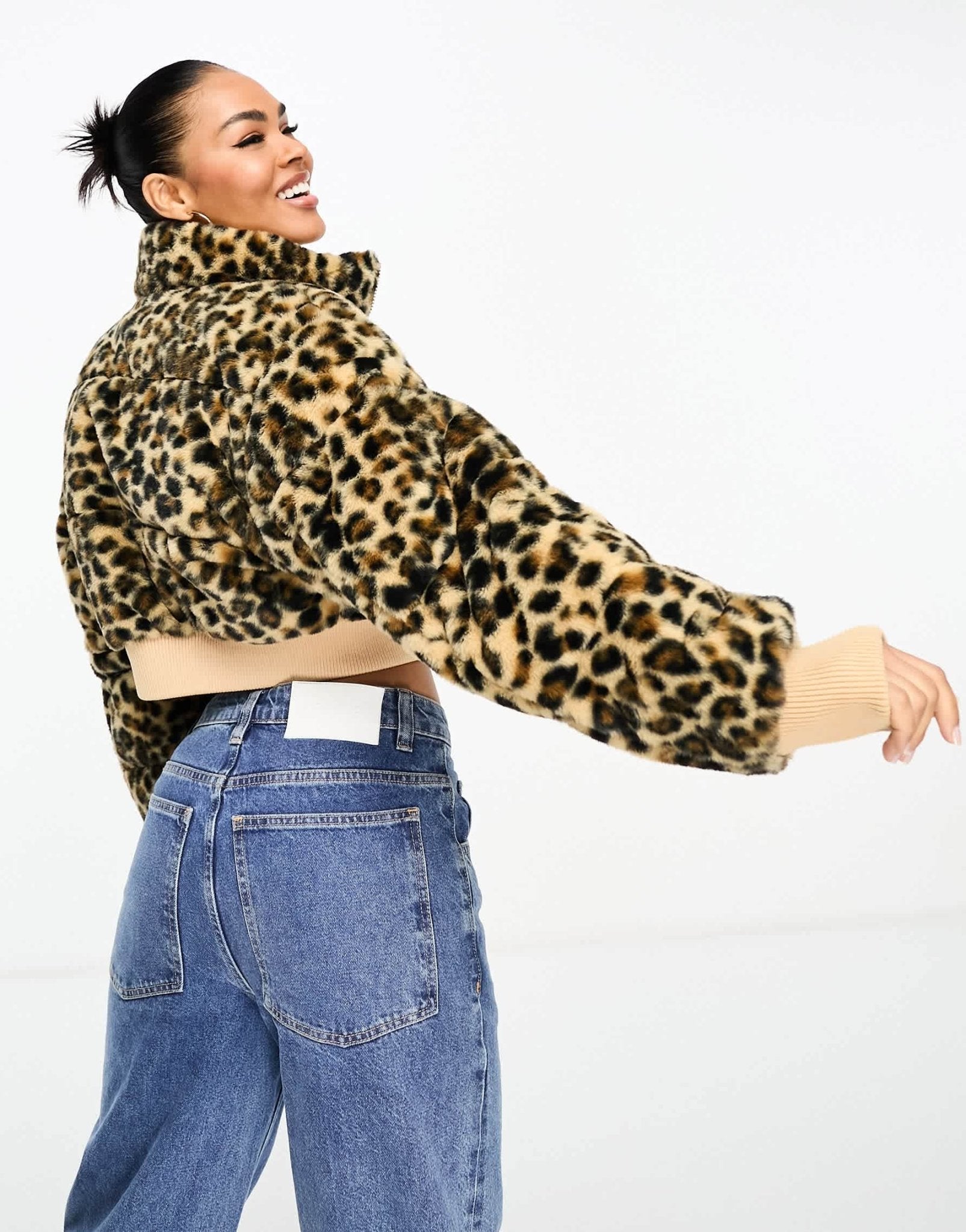 Tommy Jeans ultra cropped faux fur jacket in leopard print - ASOS Sample Sale EU Store