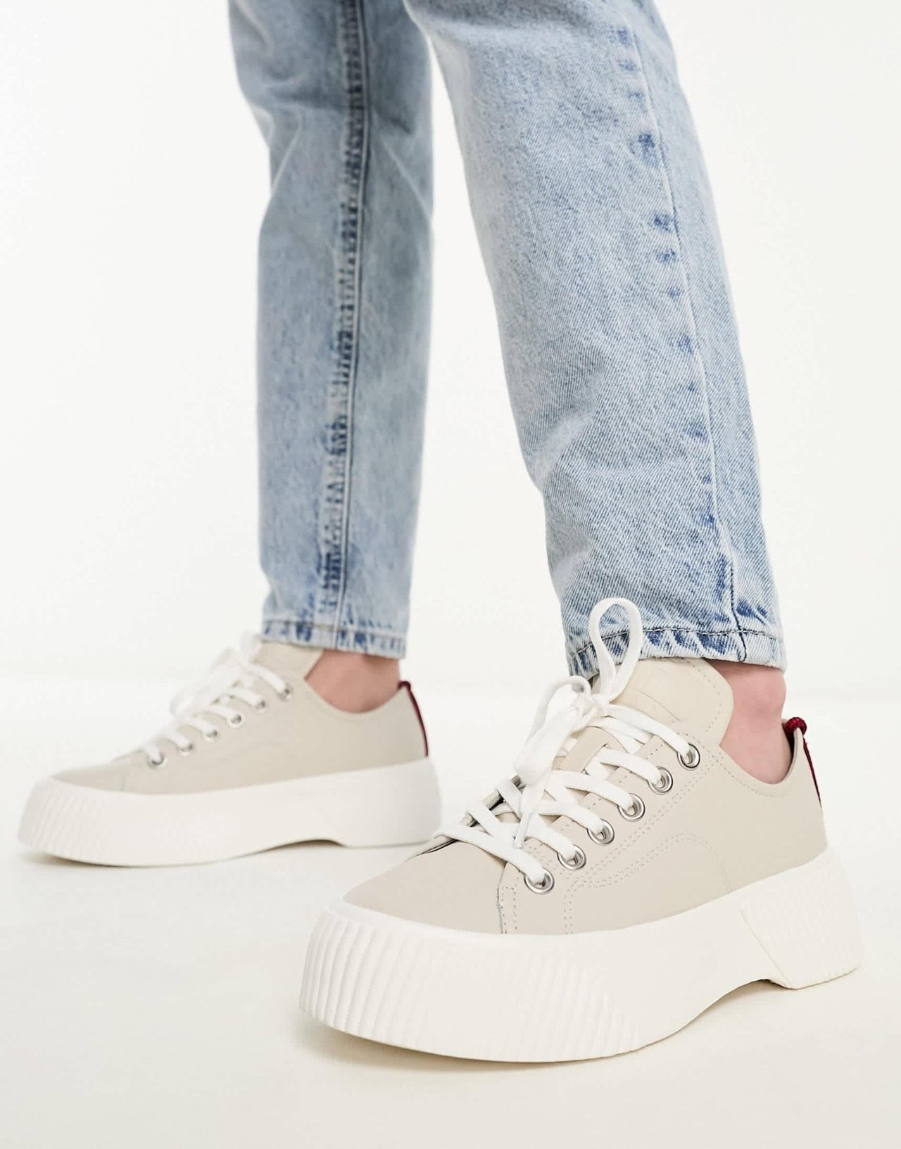 Tommy Jeans vulcanized platform trainers in stone - ASOS Sample Sale EU Store