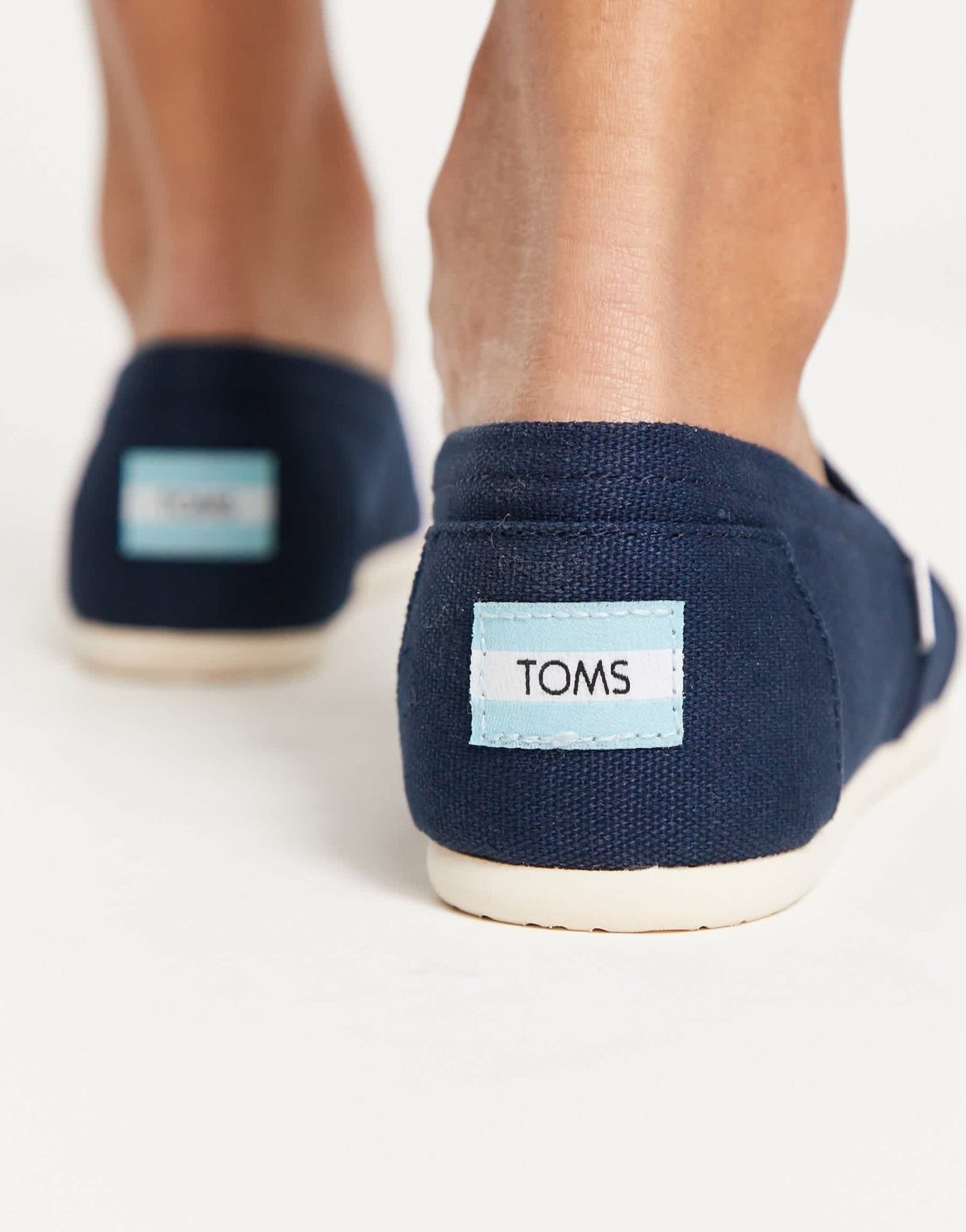 Toms Alpargata espadrilles in navy - ASOS Sample Sale EU Store