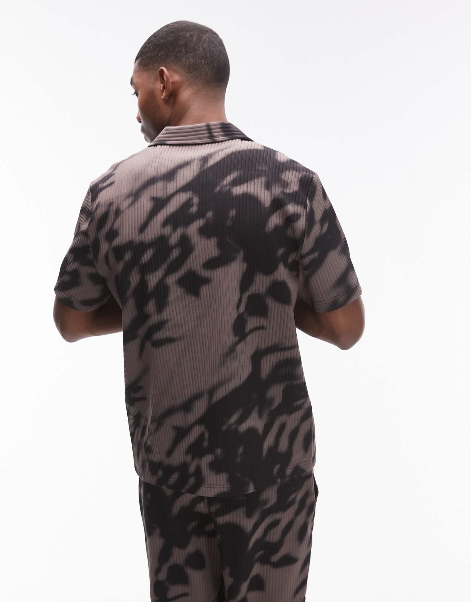Topman co - ord short sleeve blurred printed plisse shirt in purple - ASOS Sample Sale EU Store