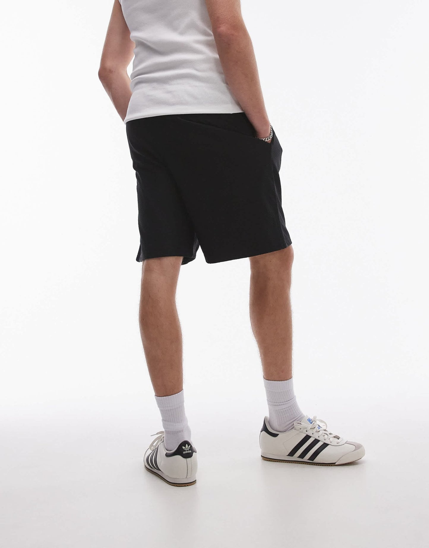 Topman oversized fit airtex short in black - ASOS Sample Sale EU Store