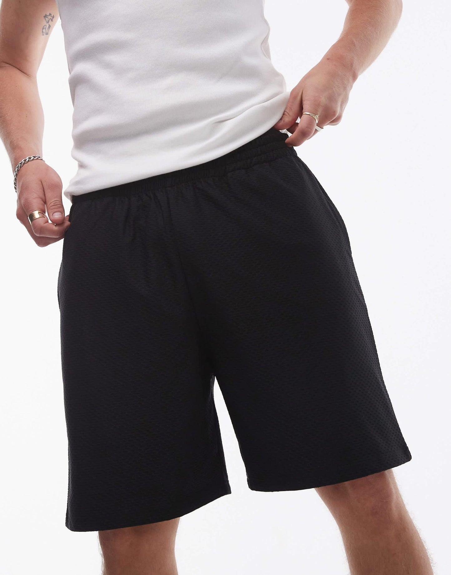 Topman oversized fit airtex short in black - ASOS Sample Sale EU Store