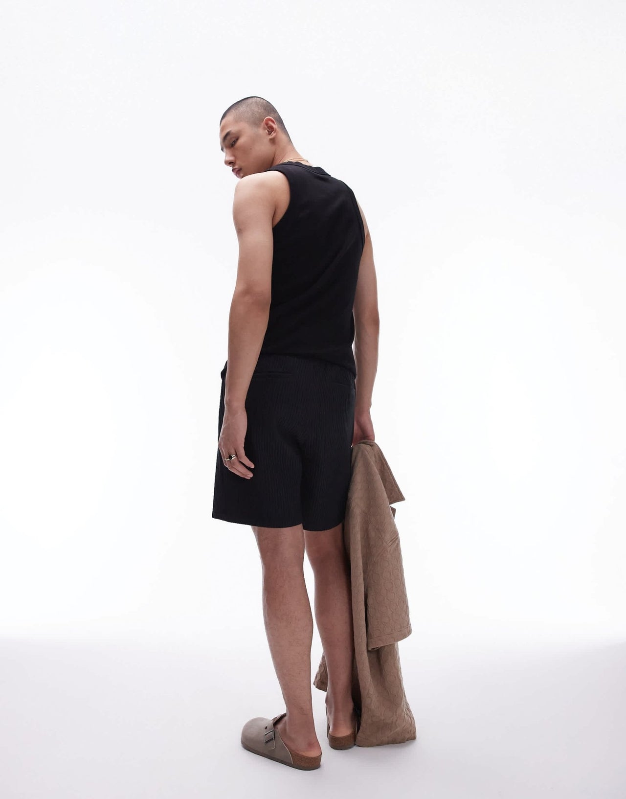 Topman plisse shorts in black - ASOS Sample Sale EU Store