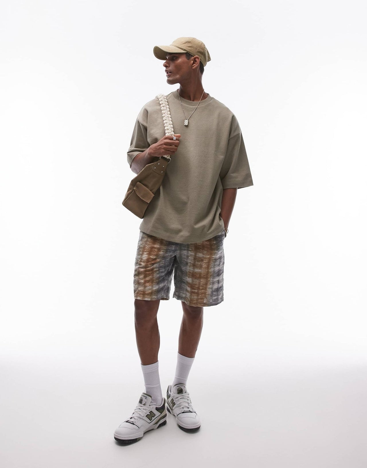 Topman relaxed fit linen blend short sleeve sweatshirt in khaki - ASOS Sample Sale EU Store