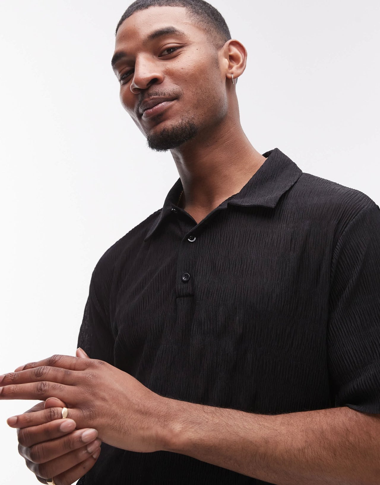 Topman relaxed fit plisse polo in black - ASOS Sample Sale EU Store