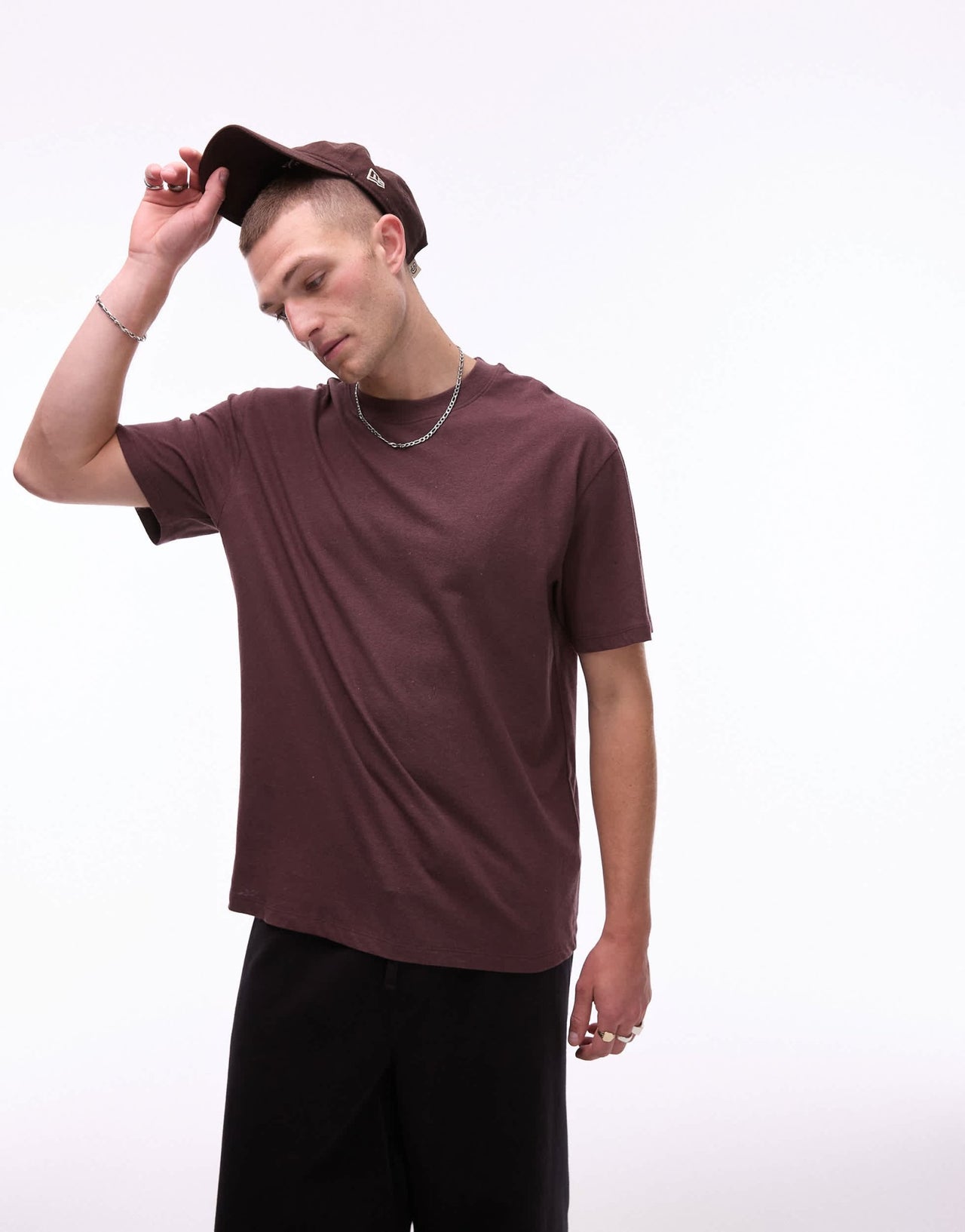 Topman relaxed fit t-shirt with linen blend in brown - ASOS Sample Sale EU Store