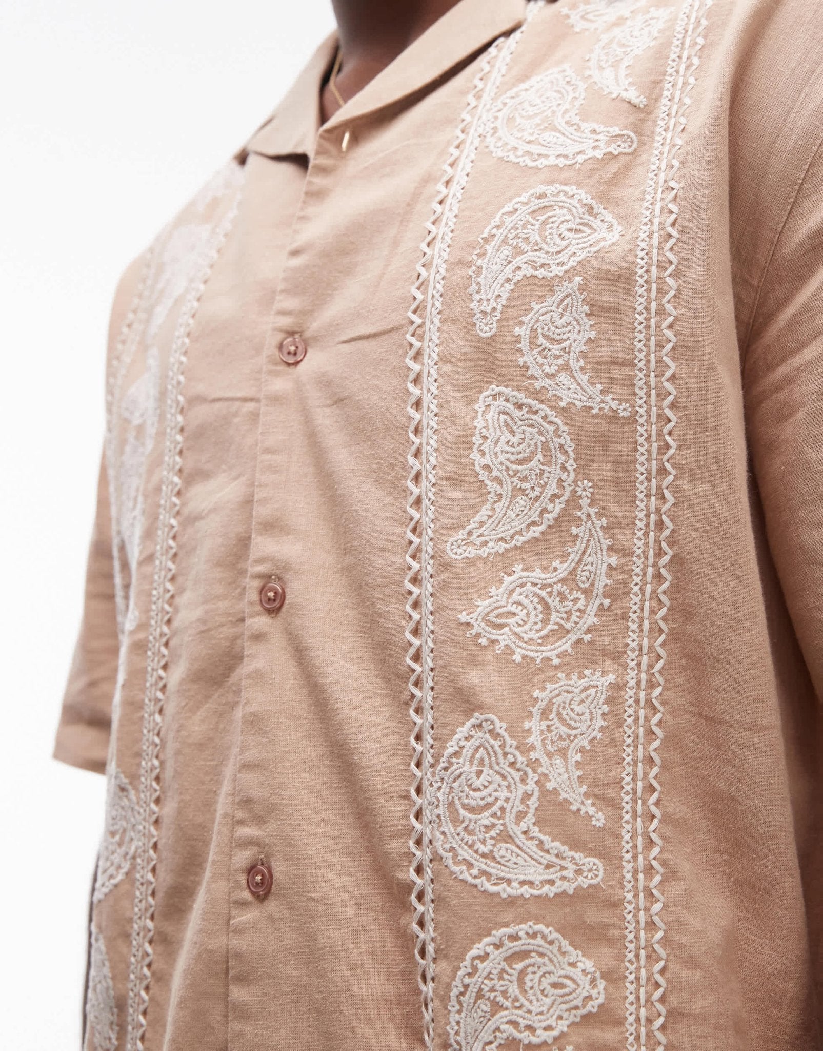 Topman short sleeve relaxed embroidered paisley shirt in stone - ASOS Sample Sale EU Store