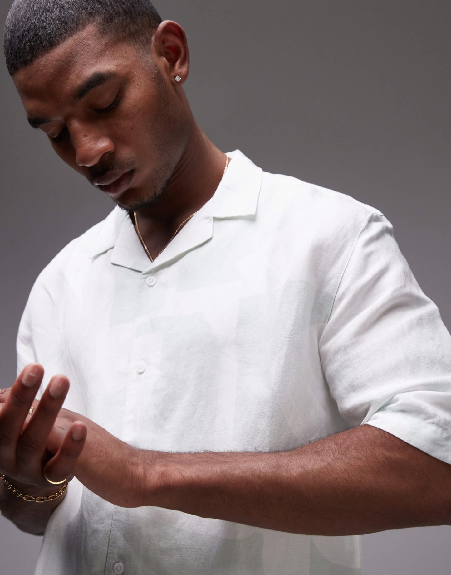Topman short sleeve relaxed linen blend geo shirt in green - ASOS Sample Sale EU Store