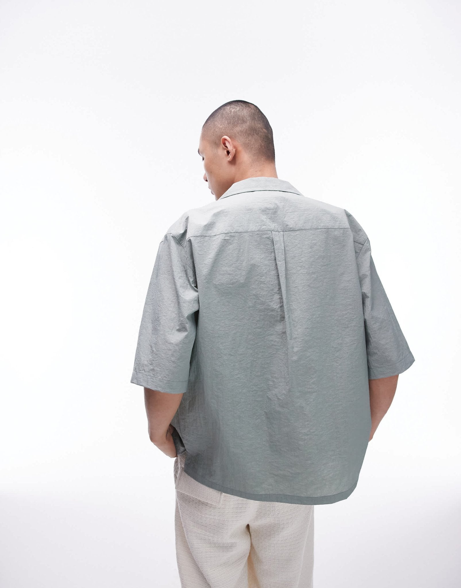 Topman short sleeve relaxed revere utility double pocket shirt in sage - ASOS Sample Sale EU Store