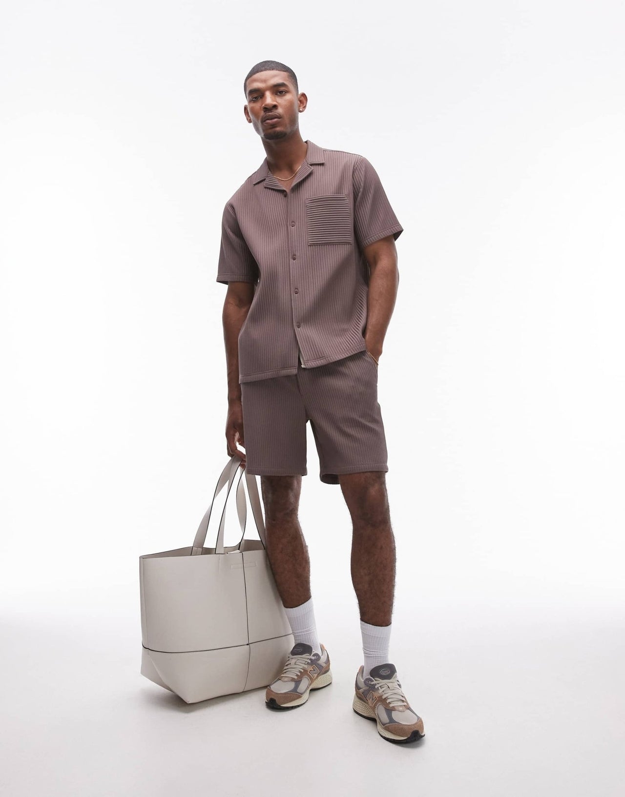 Topman short sleeve revere plisse shirt in chocolate - ASOS Sample Sale EU Store