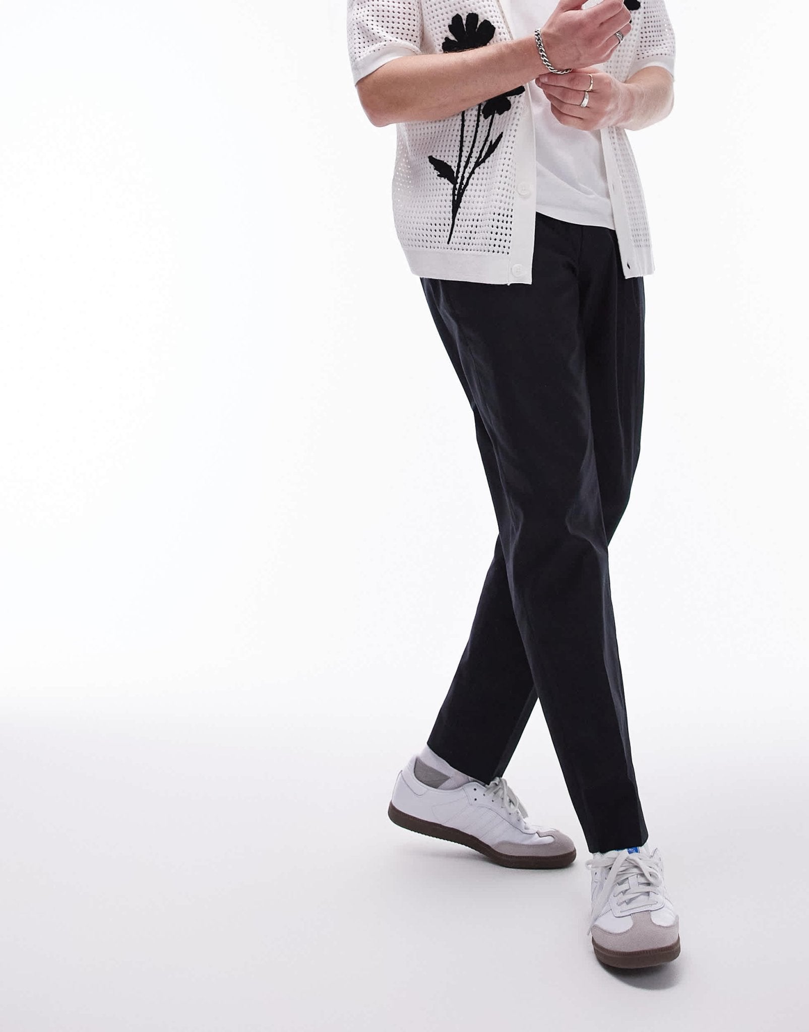 Topman smart compact cotton taper trouser in black - ASOS Sample Sale EU Store