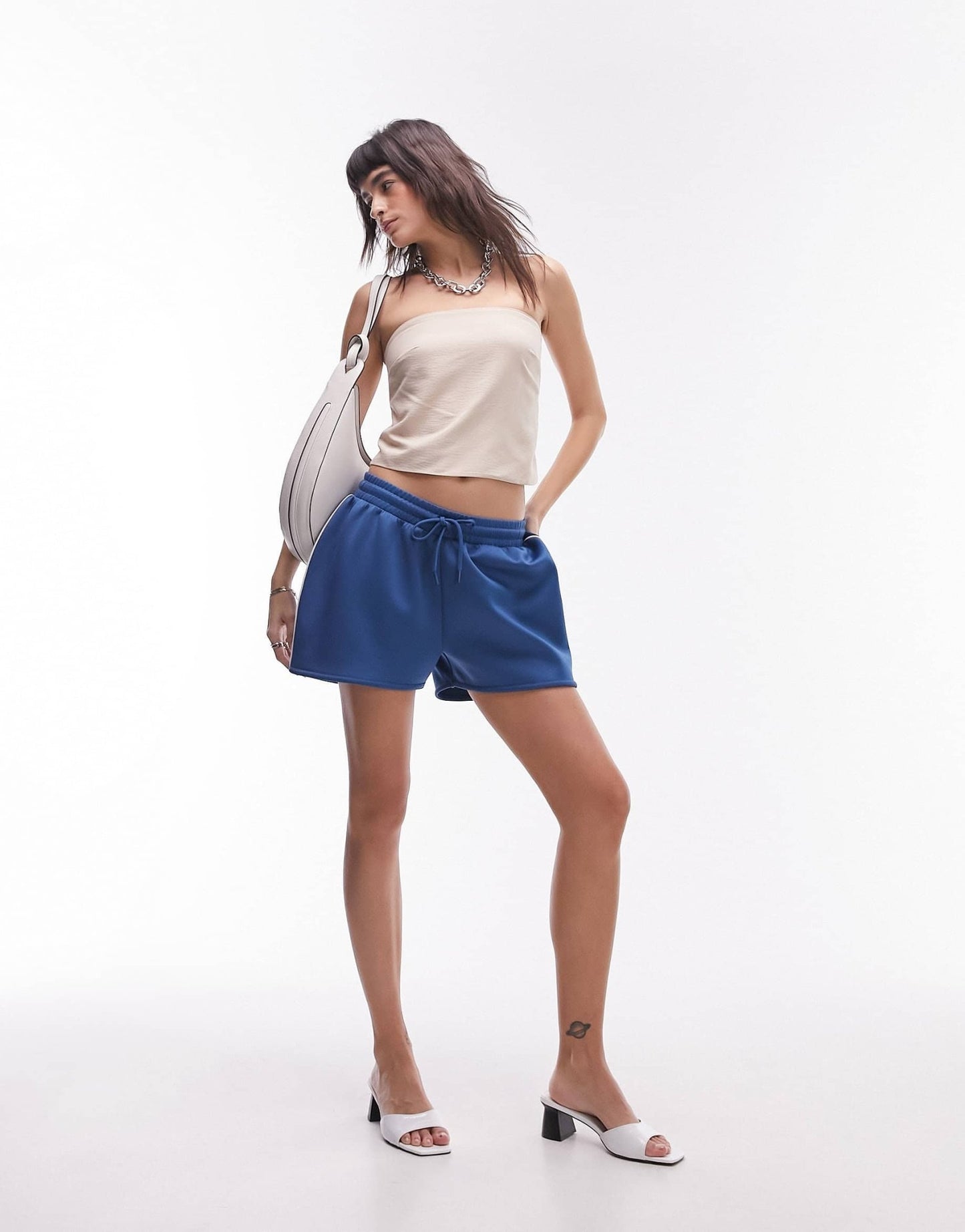 Topshop bandeau top in taupe - ASOS Sample Sale EU Store