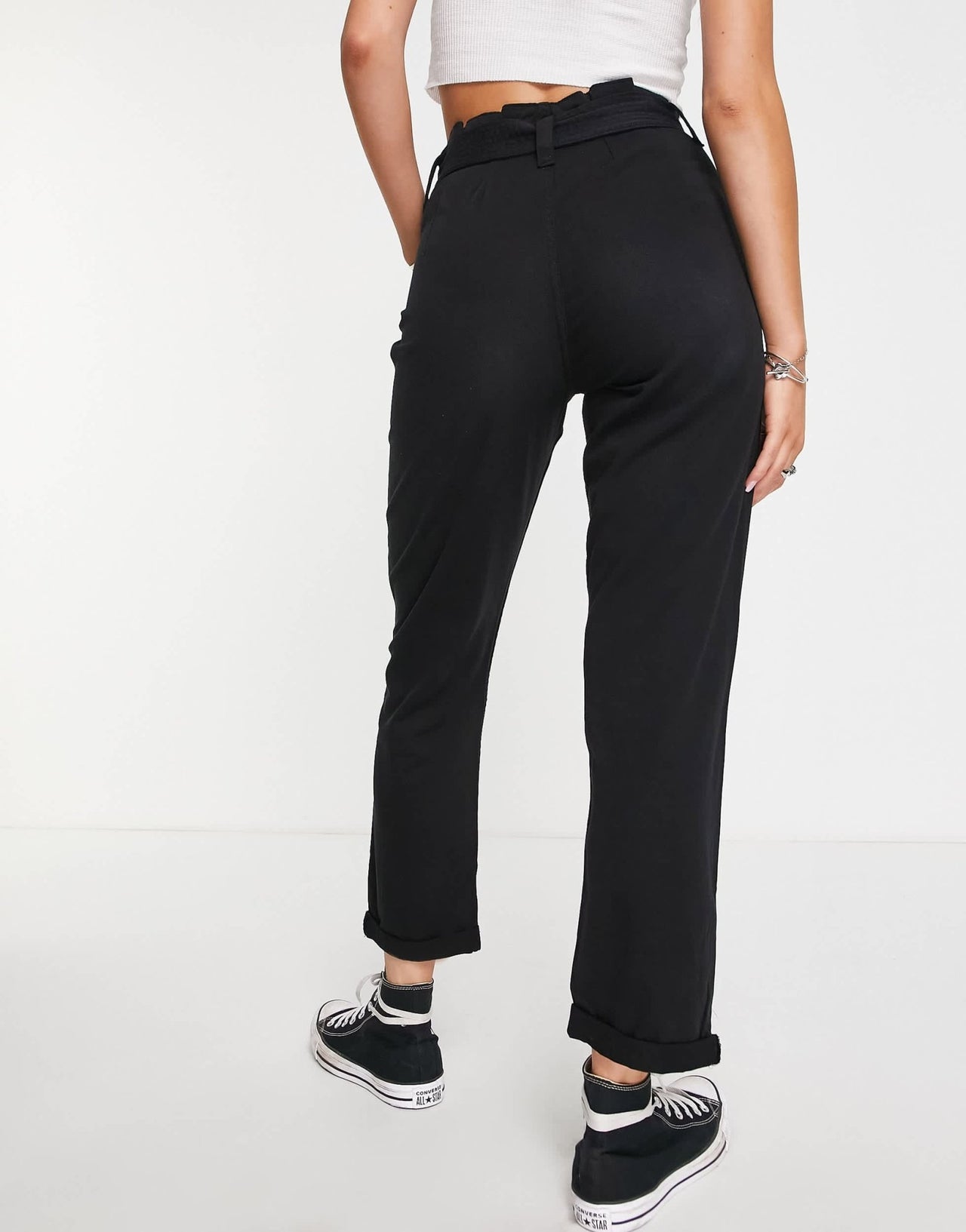 Topshop belted high waisted jeans in black - ASOS Sample Sale EU Store