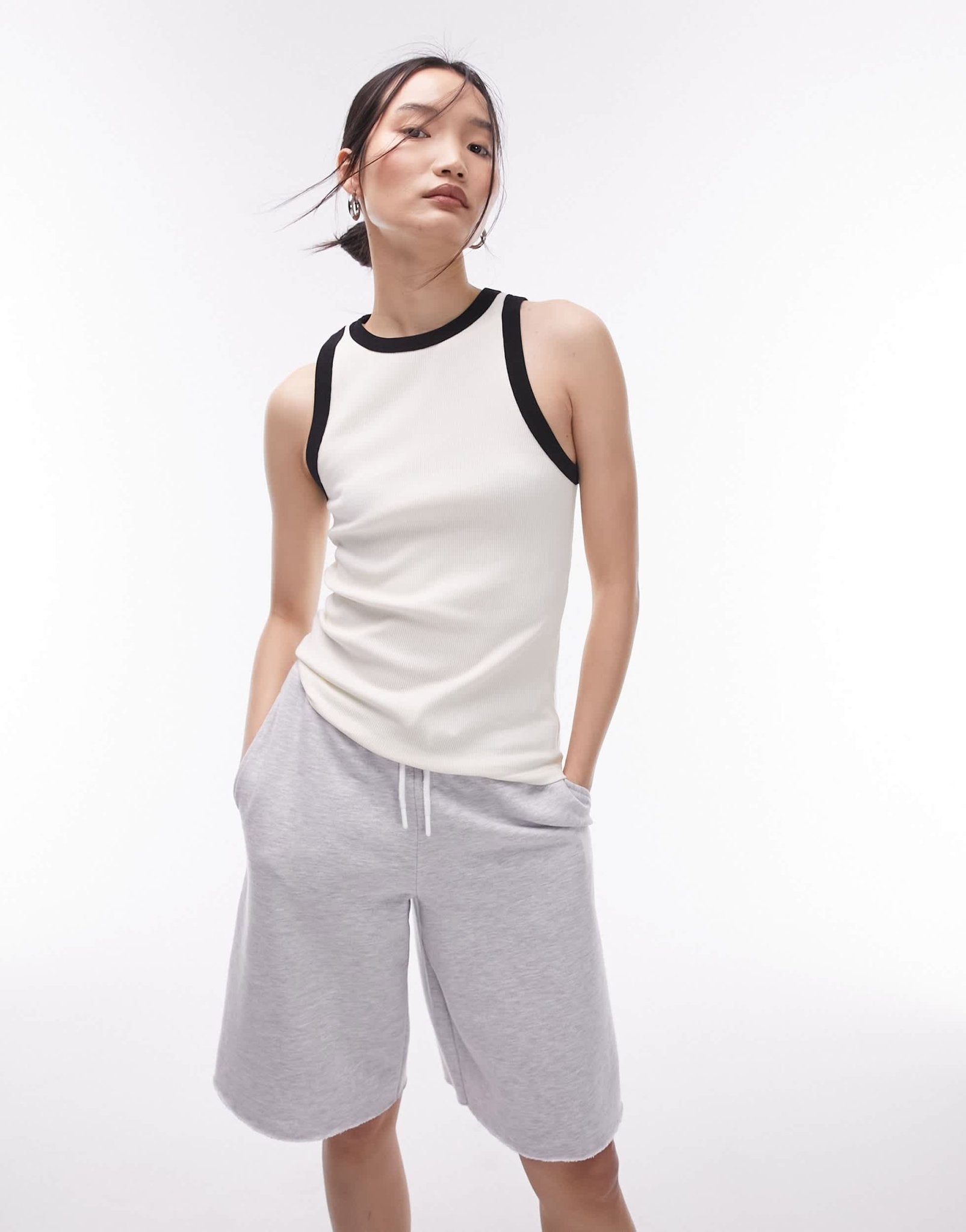 Topshop contrast rib slim vest in off white - ASOS Sample Sale EU Store