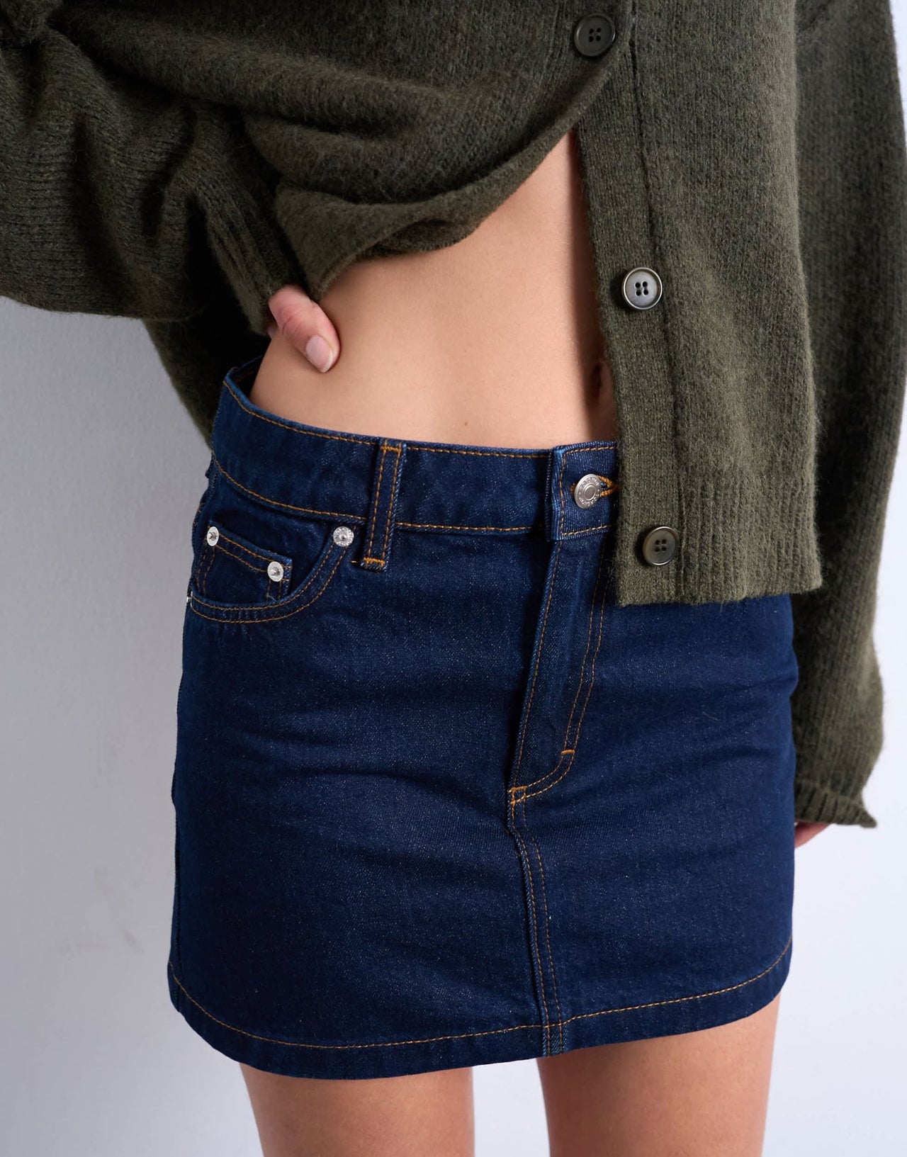 Topshop denim pelmet mini skirt in raw look indigo - ASOS Sample Sale EU Store
