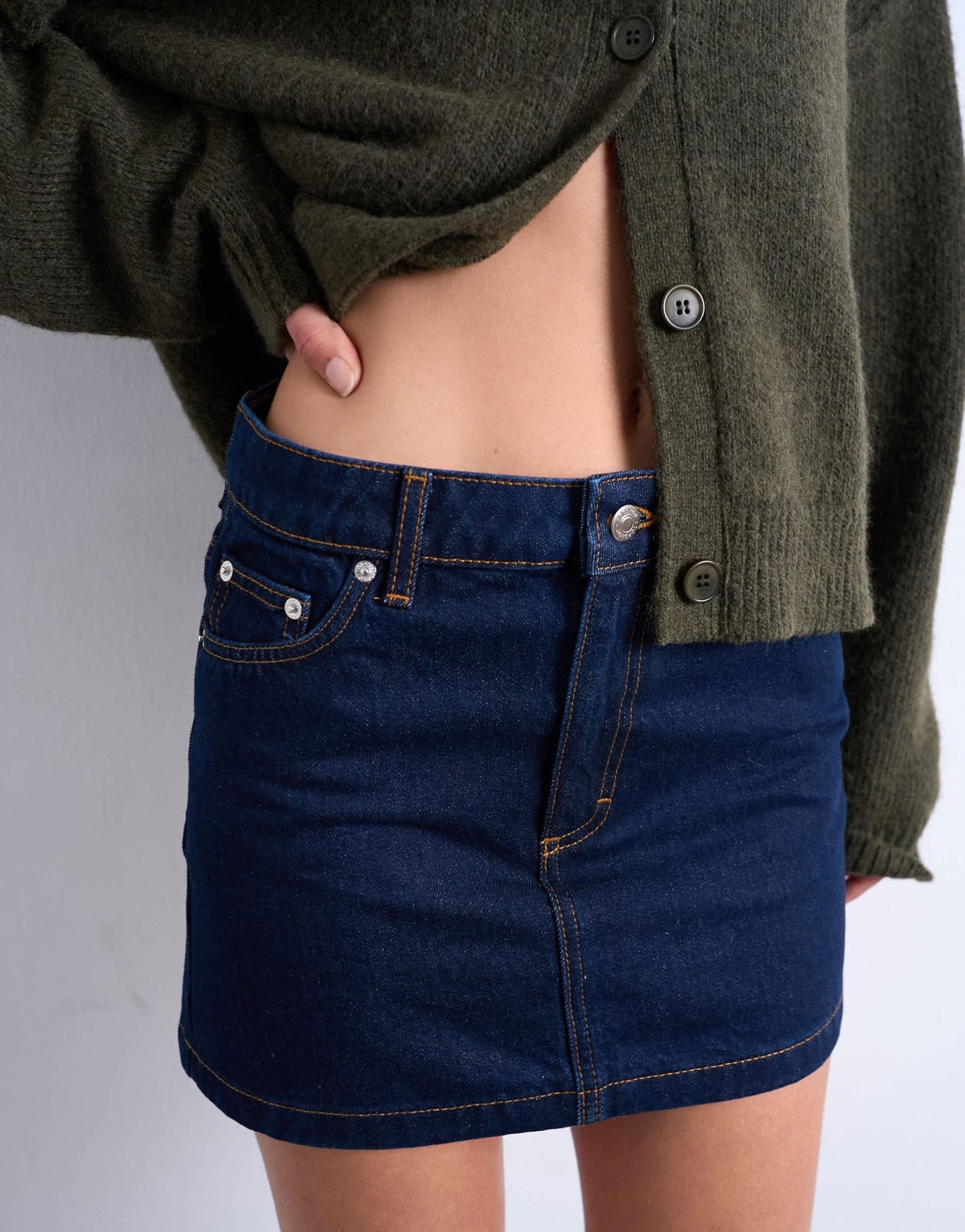Topshop denim pelmet mini skirt in raw look indigo - ASOS Sample Sale EU Store