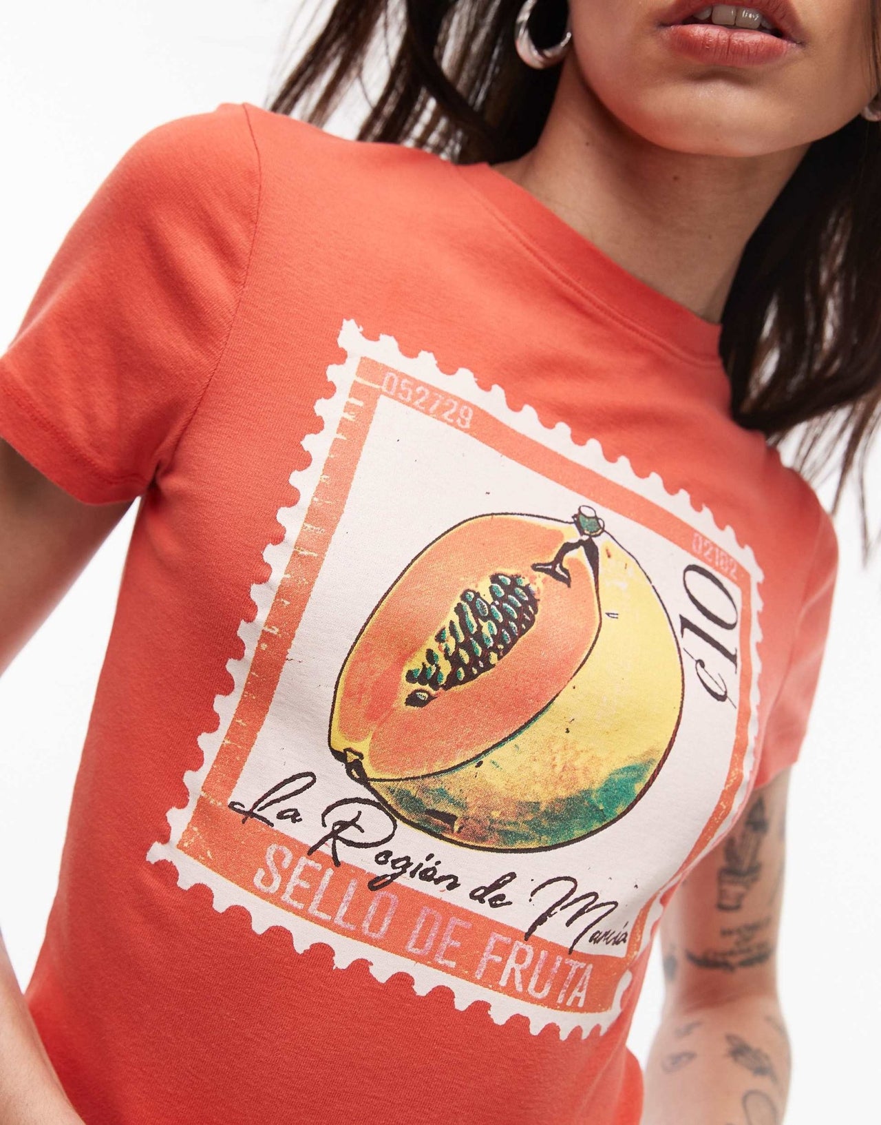 Topshop graphic papaya baby tee in washed red - ASOS Sample Sale EU Store
