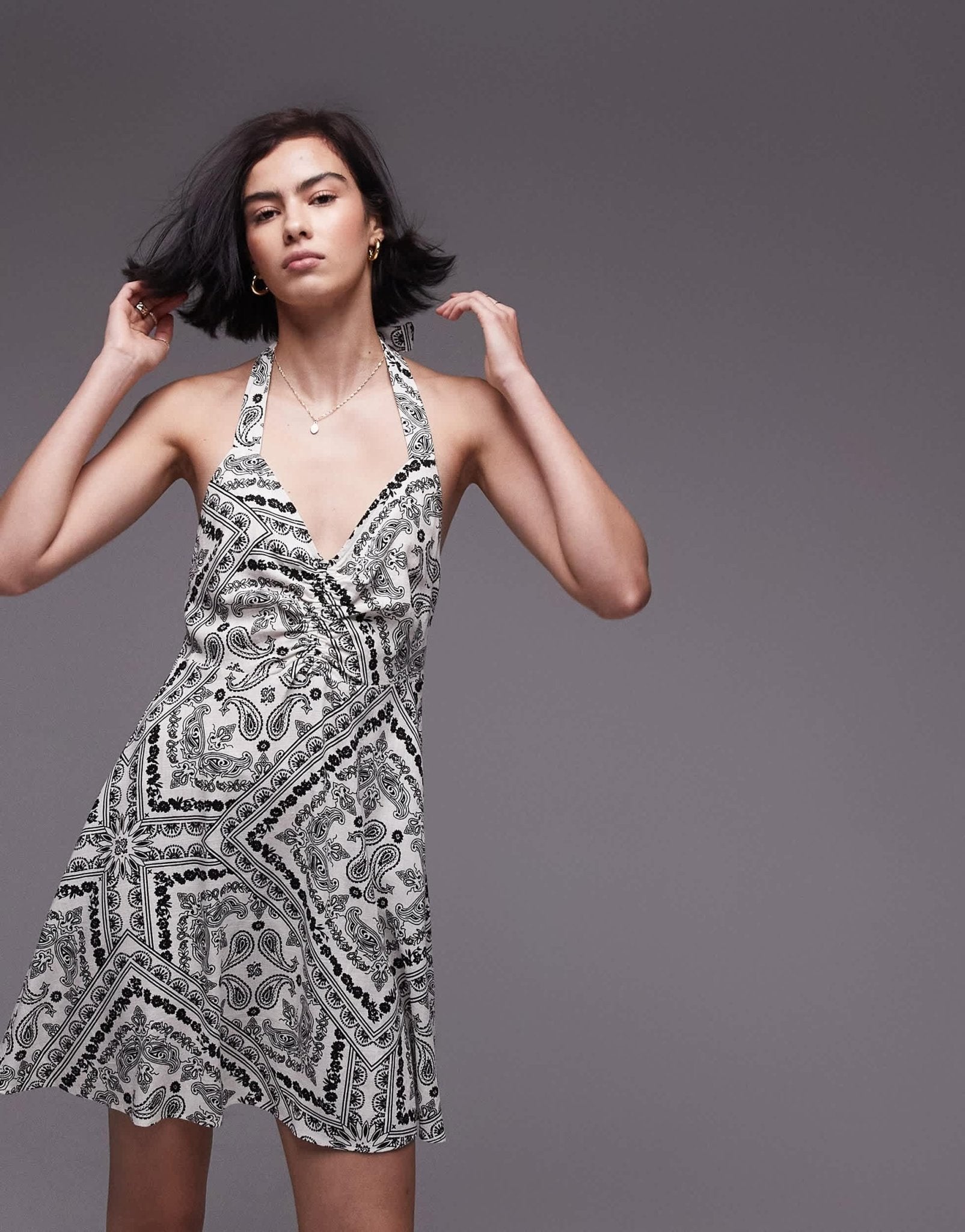 Topshop halter neck mini dress in mono bandana print - ASOS Sample Sale EU Store