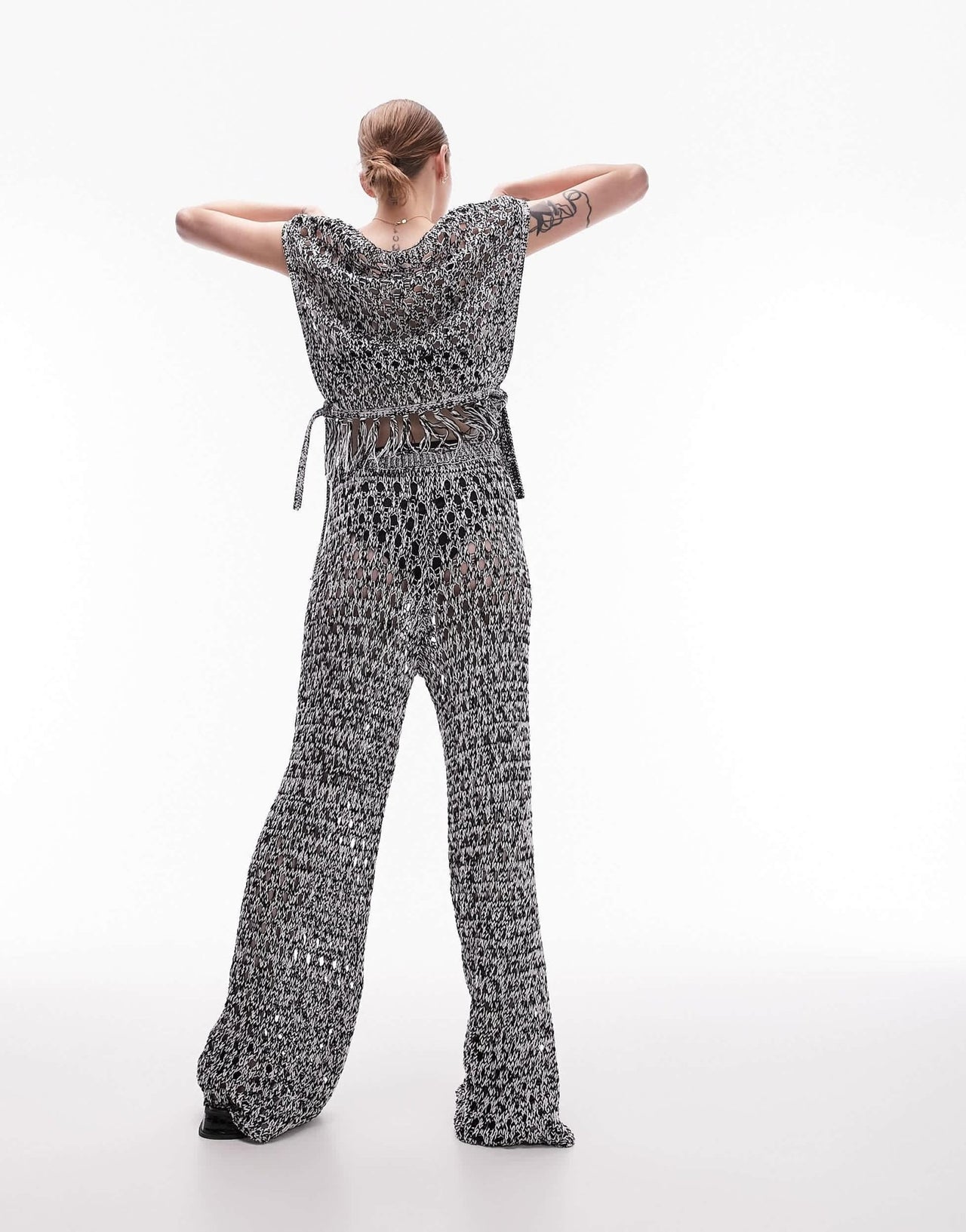 Topshop knitted beach trousers in monochrome - ASOS Sample Sale EU Store