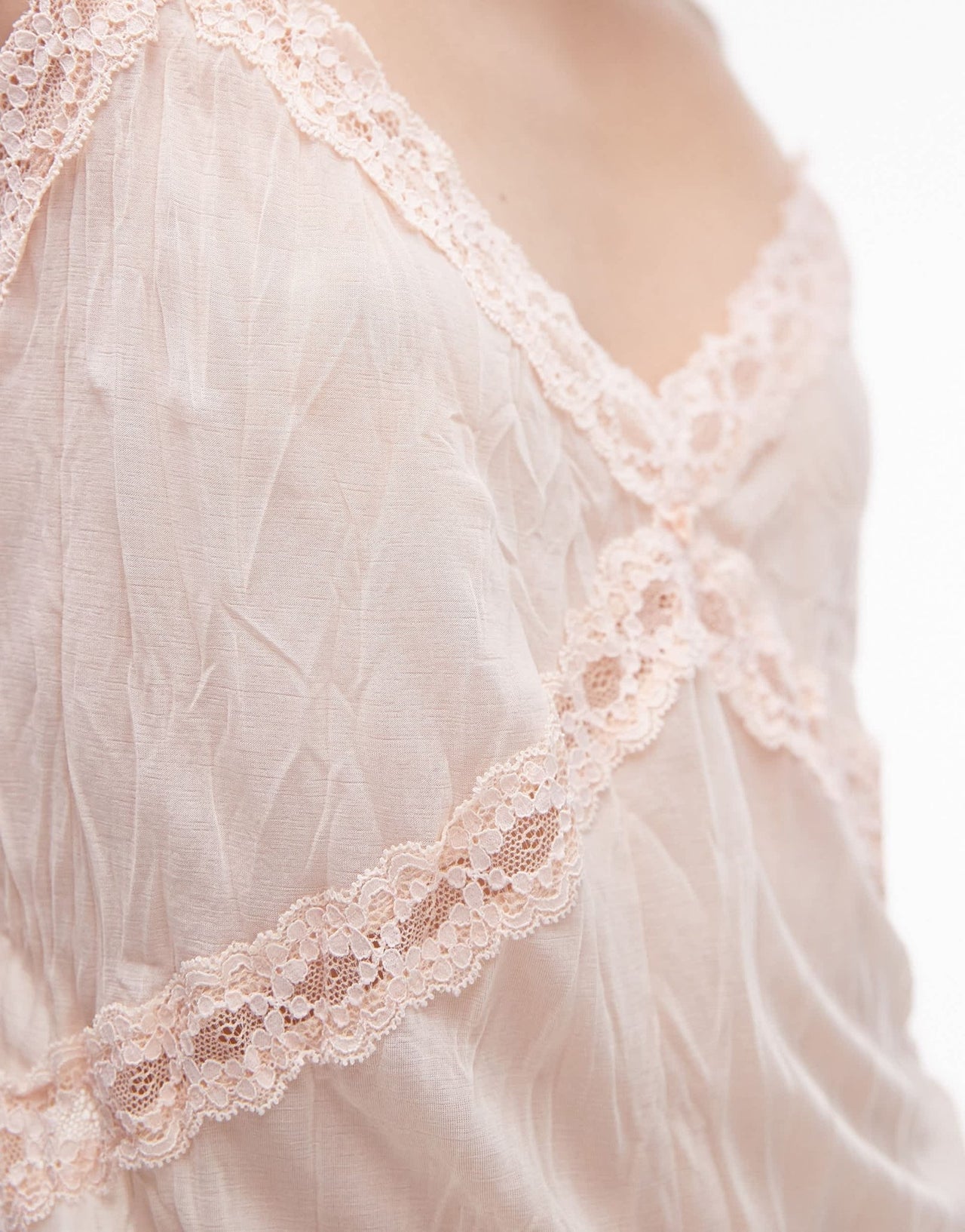 Topshop lace mix cami in pink - ASOS Sample Sale EU Store