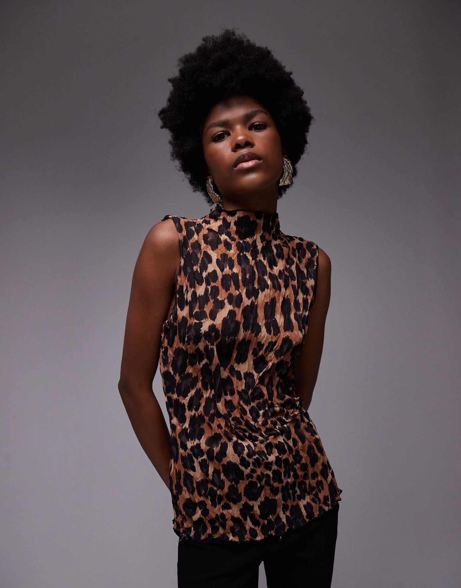 Topshop leopard print crinkle sleeveless top in multi - ASOS Sample Sale EU Store
