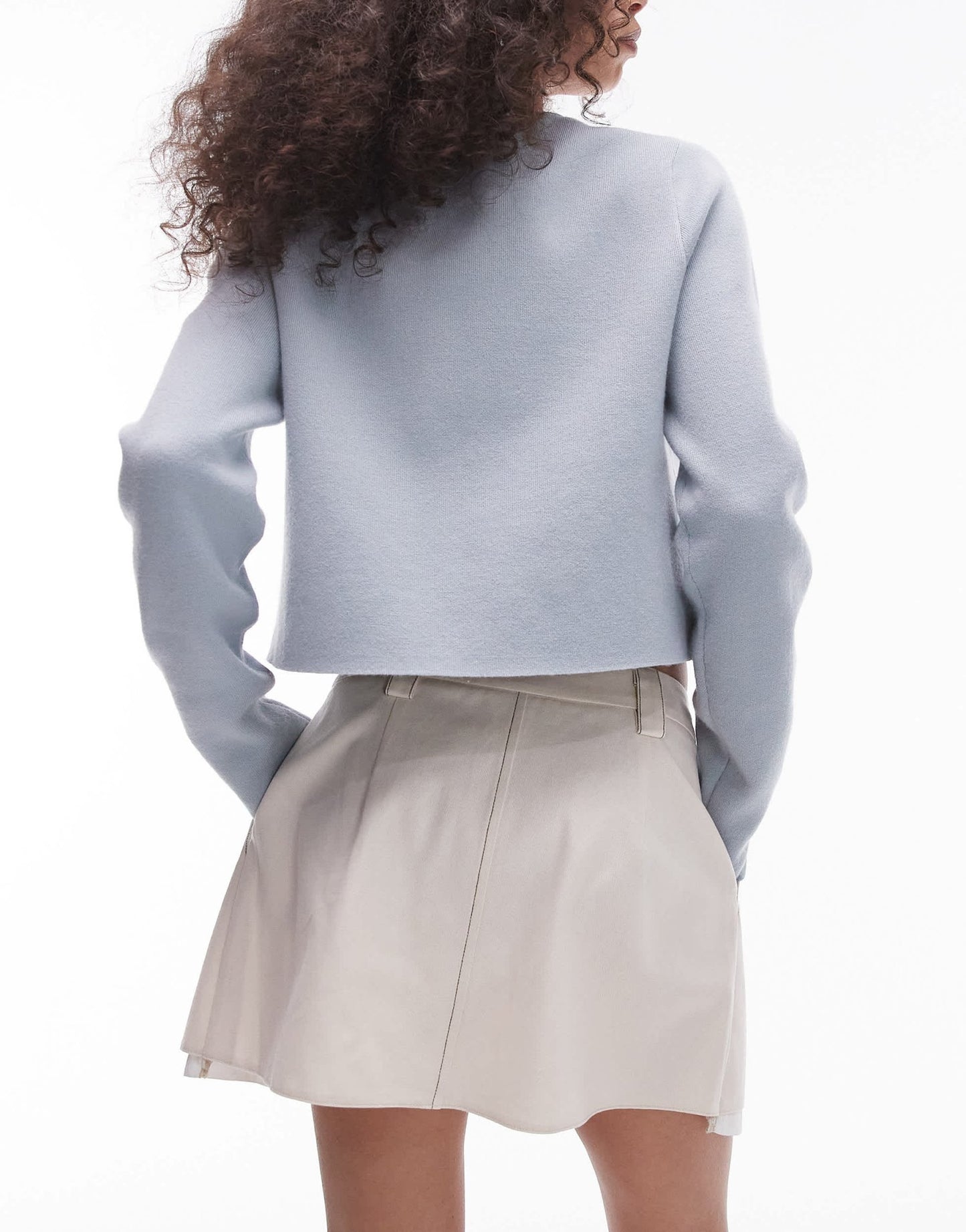 Topshop low rise twill pleat mini skirt with poplin exposed pockets in ivory - ASOS Sample Sale EU Store