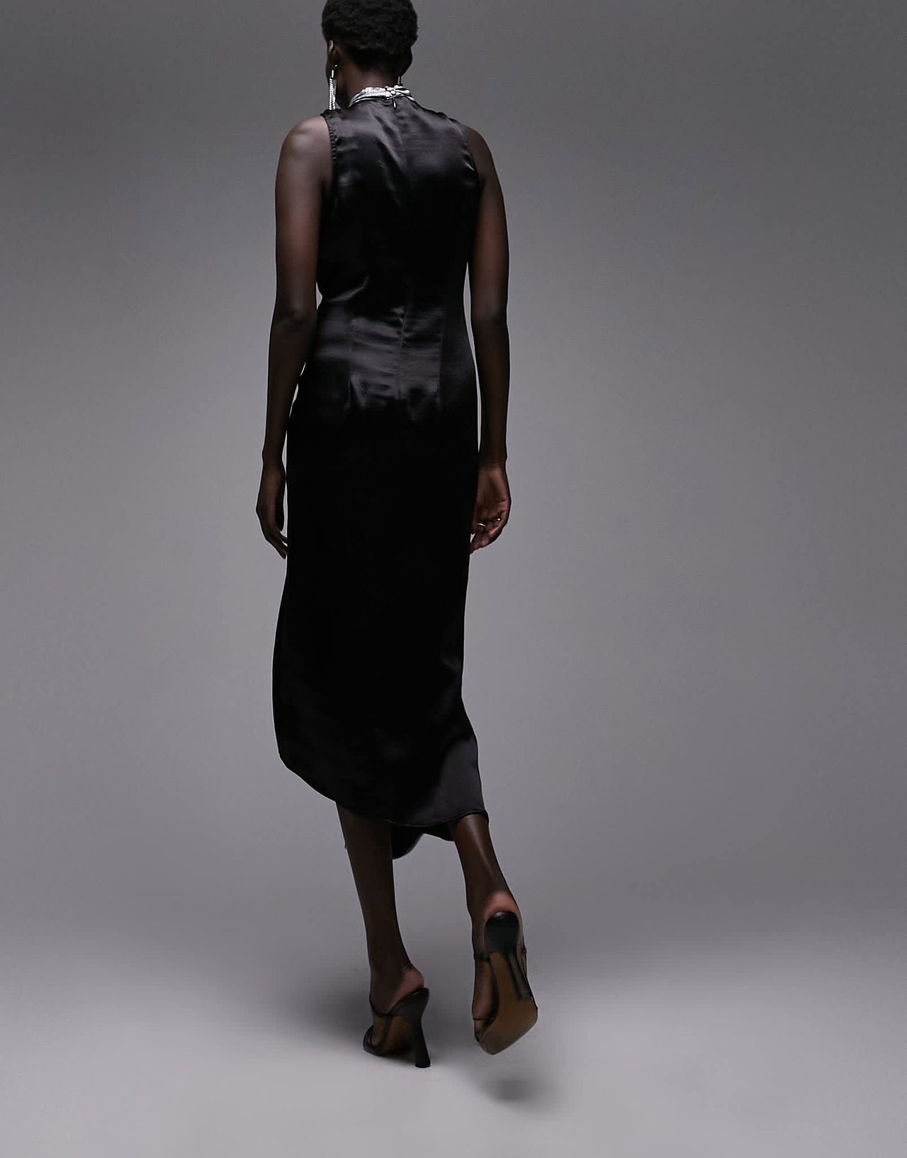 Topshop metallic halter neck midi dress with ruched side in silver - ASOS Sample Sale EU Store