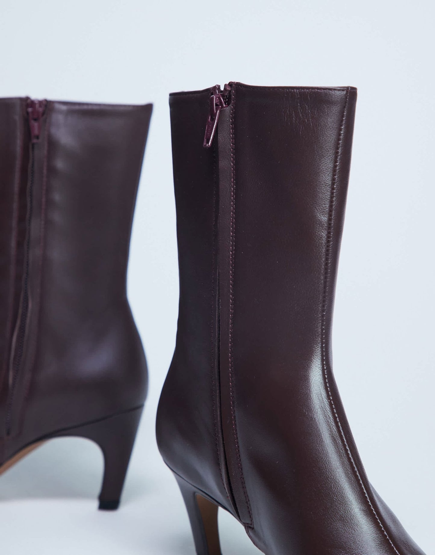 Topshop Neeve premium leather high heeled ankle boots in burgundy - ASOS Sample Sale EU Store