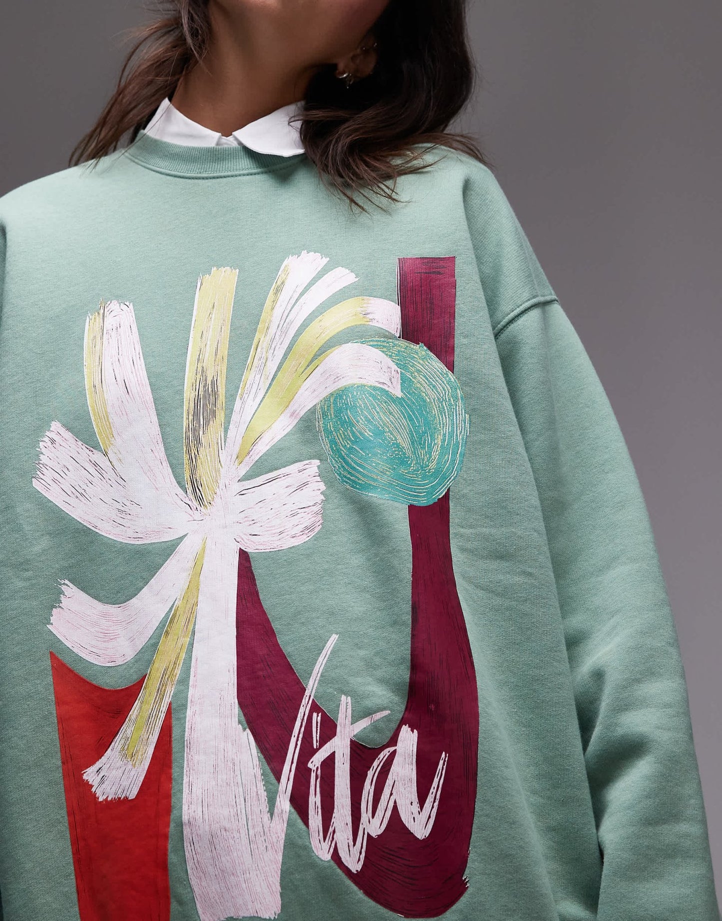 Topshop oversized washed sweatshirt with abstract graphic in green - ASOS Sample Sale EU Store