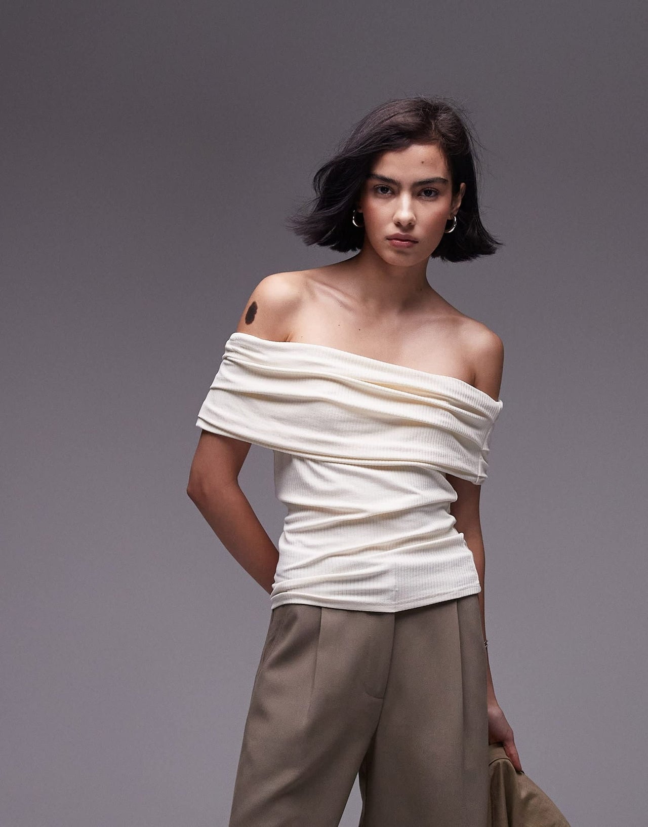 Topshop premium rib bardot top in ecru - ASOS Sample Sale EU Store