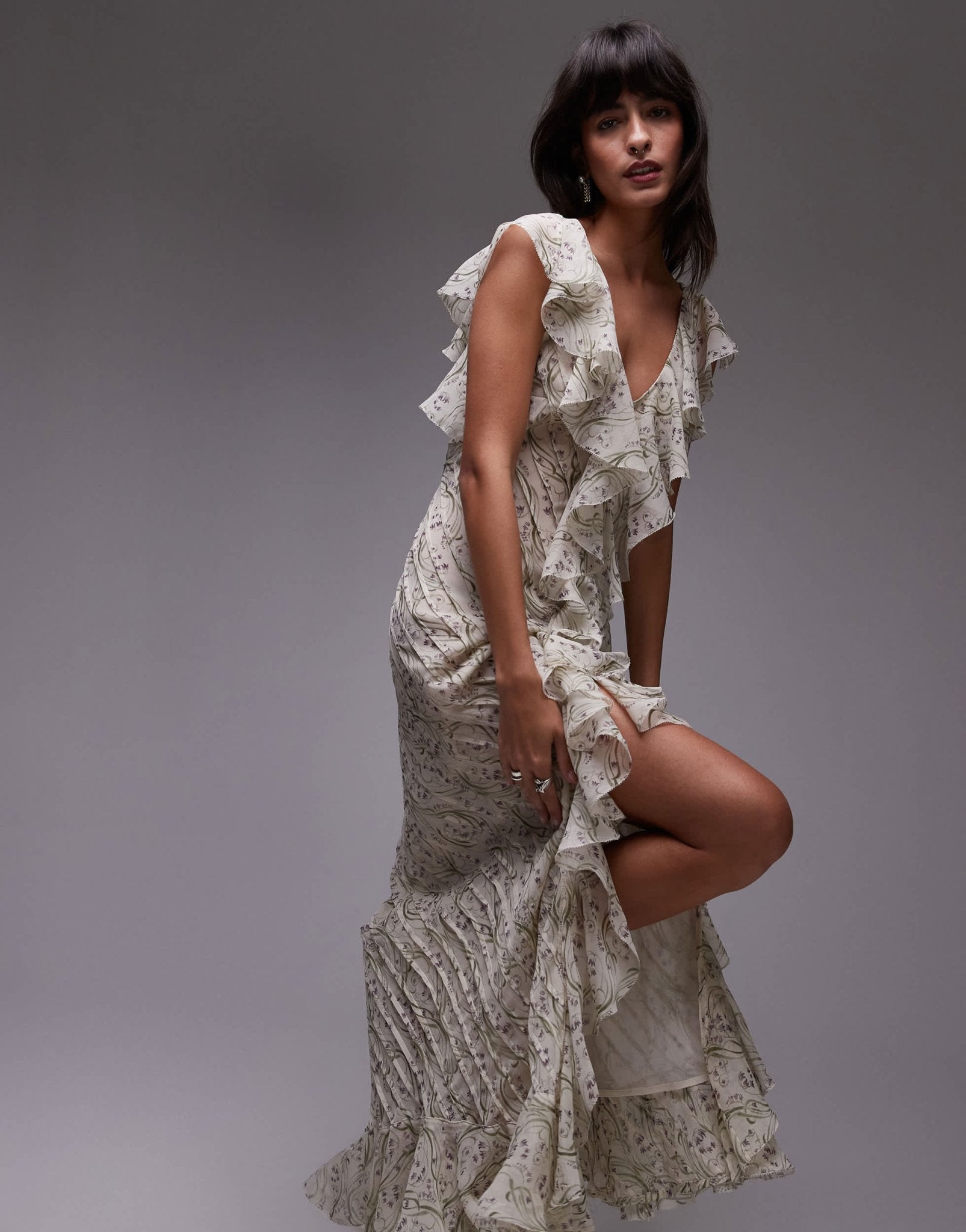 Topshop premium ruffle pintuck gown in soft grey floral - ASOS Sample Sale EU Store
