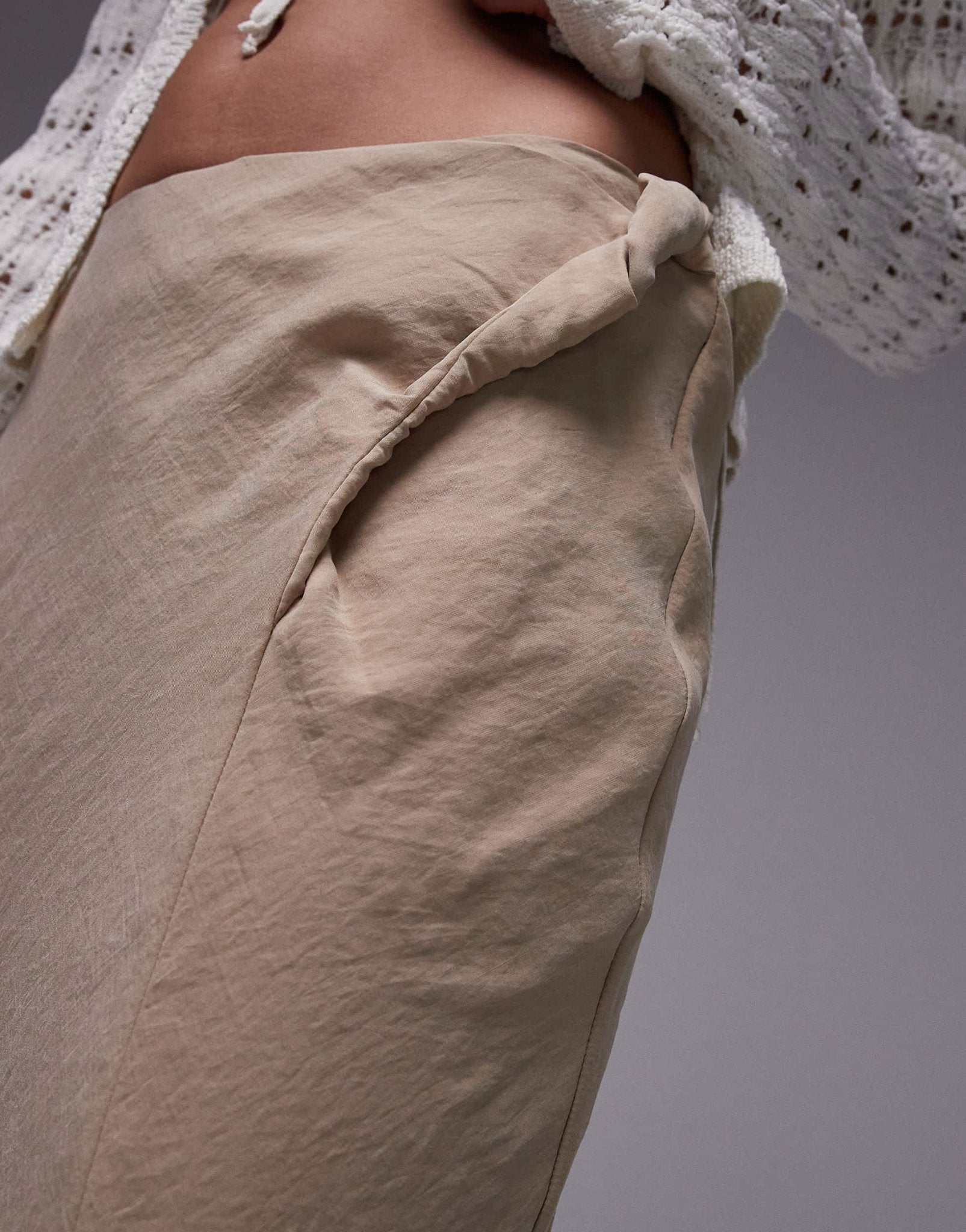 Topshop soft touch twist low rise maxi skirt in sand - ASOS Sample Sale EU Store