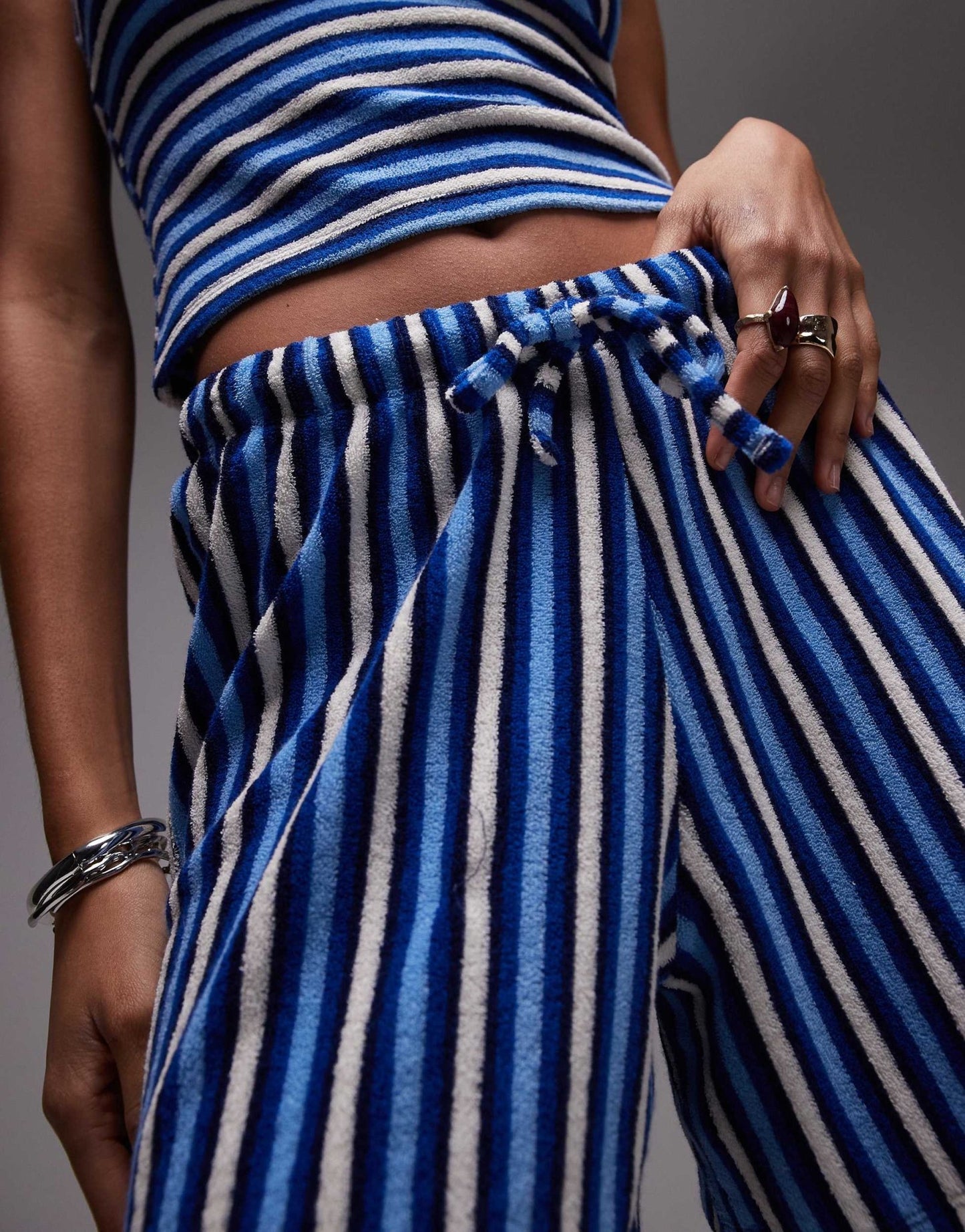 Topshop stripe drawcord towelling shorts co - ord in blue - ASOS Sample Sale EU Store