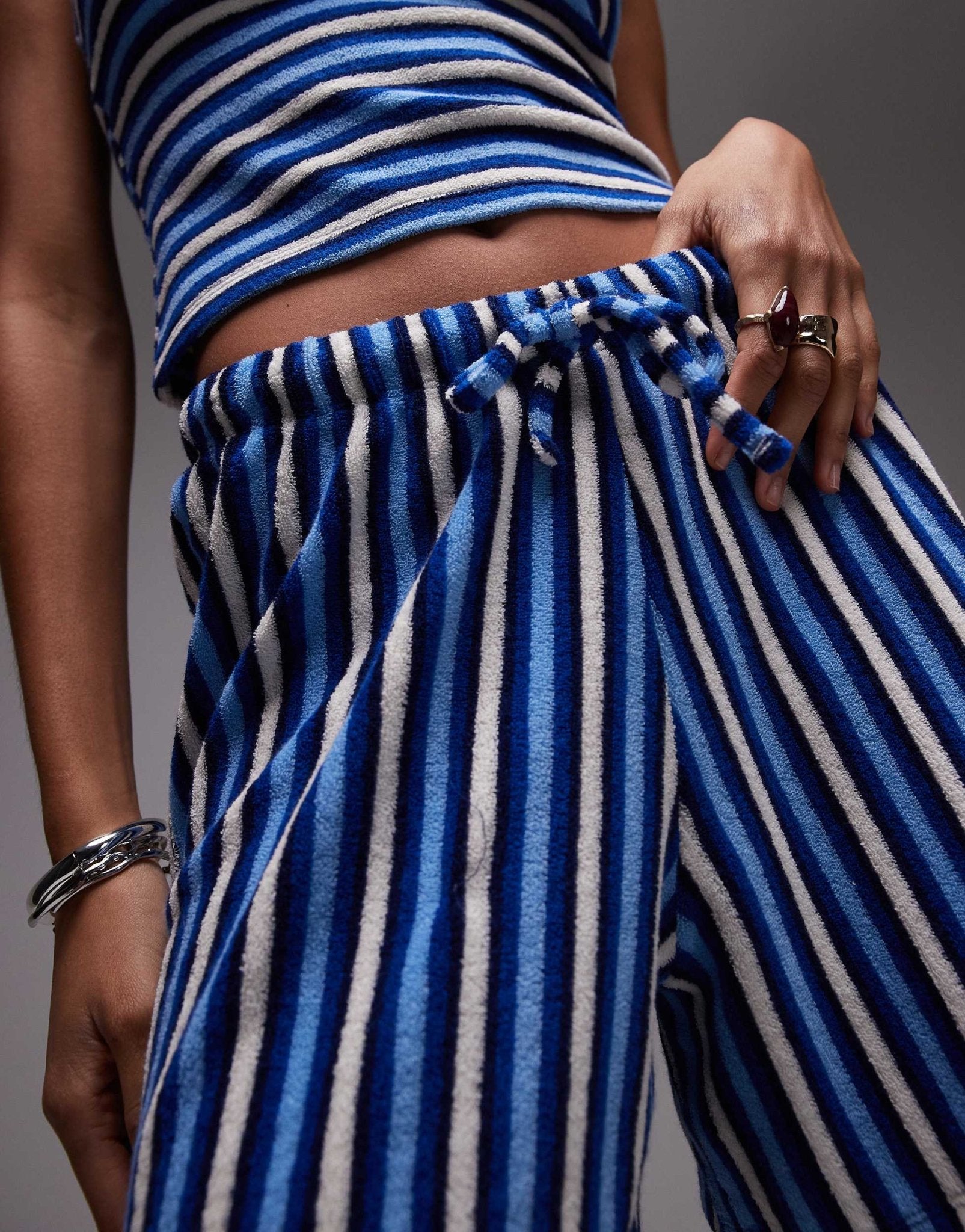 Topshop stripe drawcord towelling shorts co - ord in blue - ASOS Sample Sale EU Store